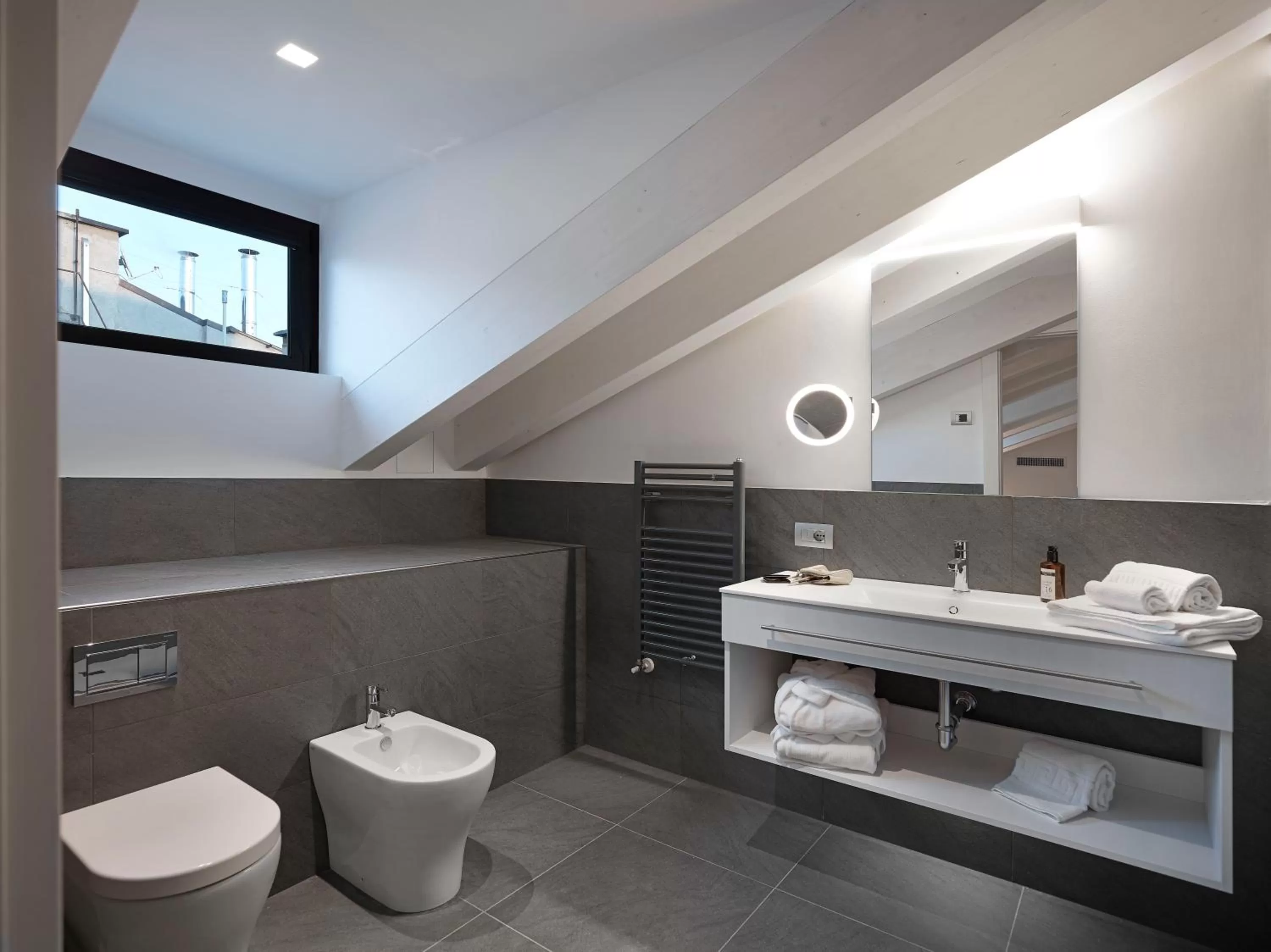 Bathroom in Boutique Hotel Touring