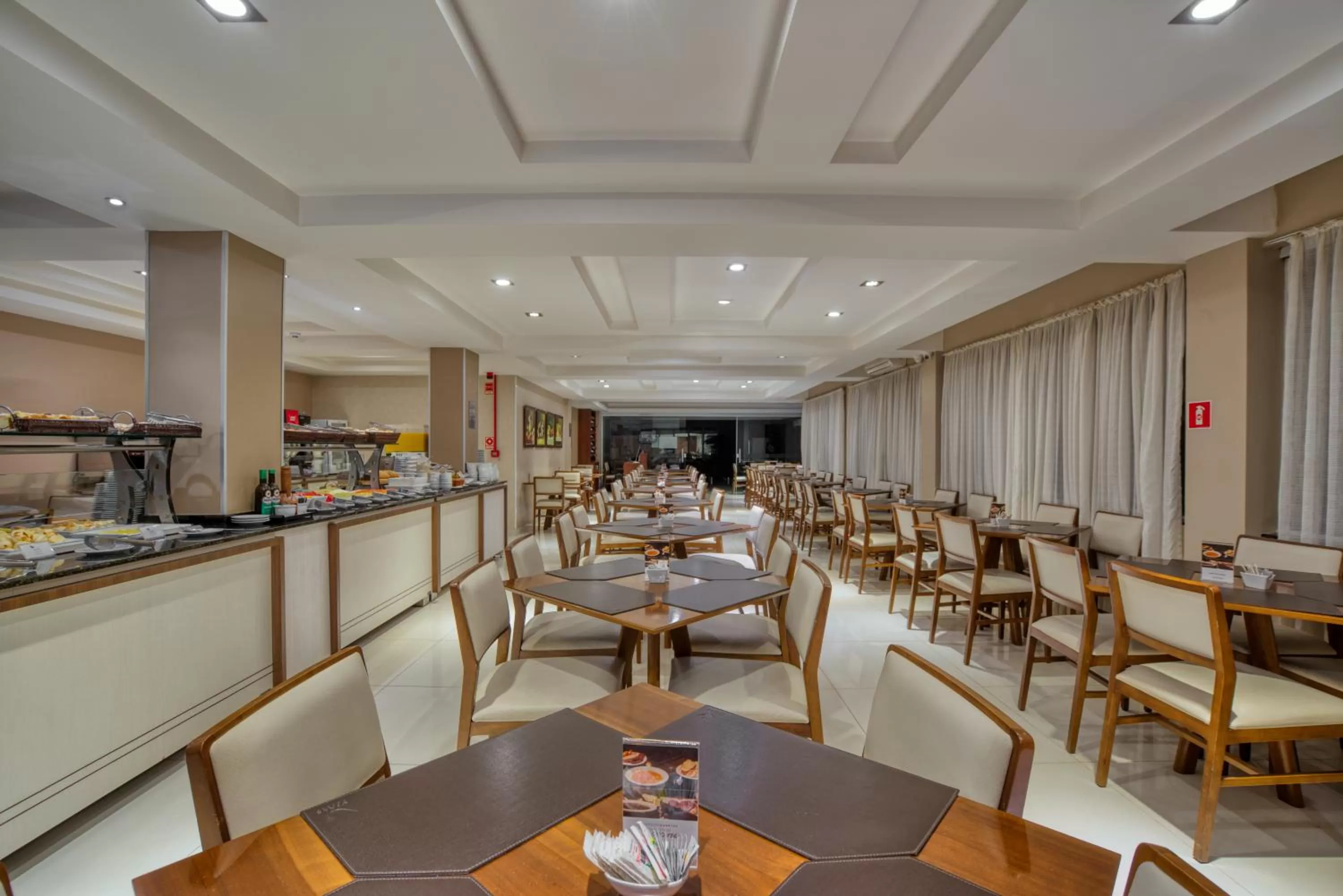 Restaurant/places to eat in Viale Tower Hotel