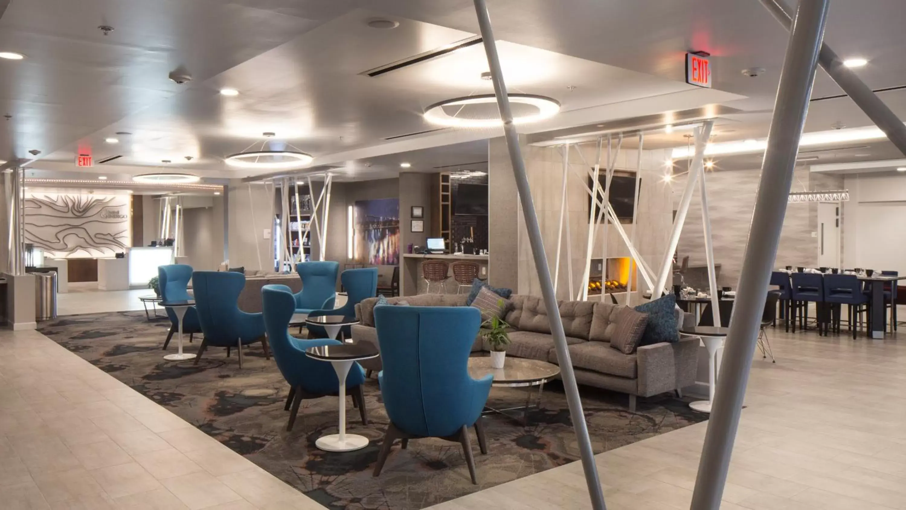 Lounge or bar, Lounge/Bar in Hotel Indigo Harrisburg – Hershey