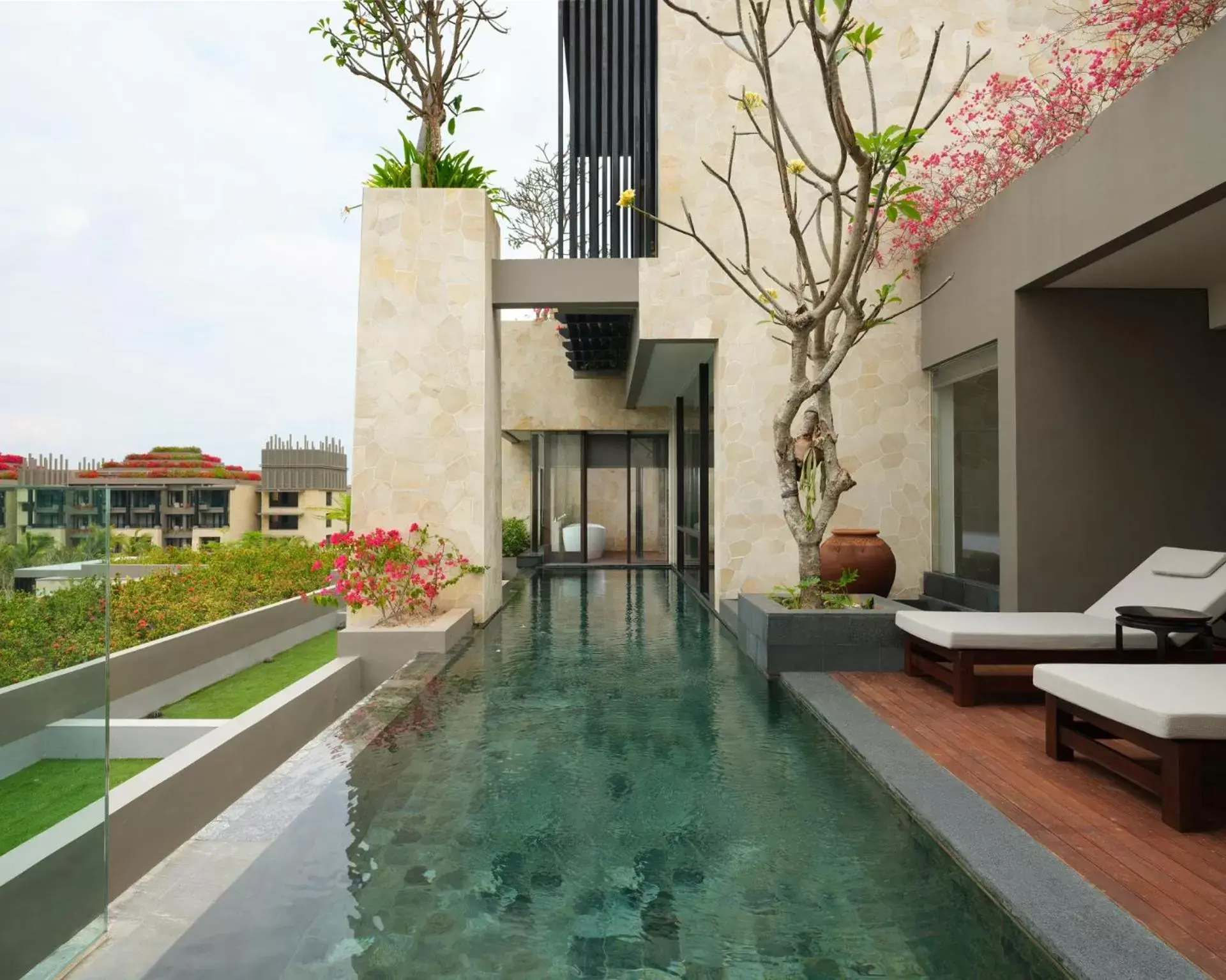 Balcony/Terrace, Swimming Pool in The Apurva Kempinski Bali