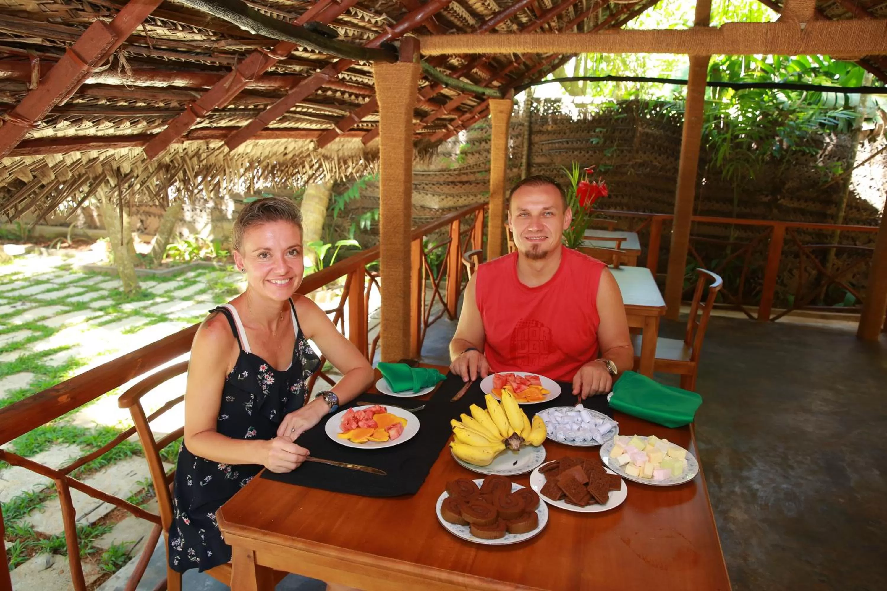 Restaurant/places to eat in Limecabanas-srilanka