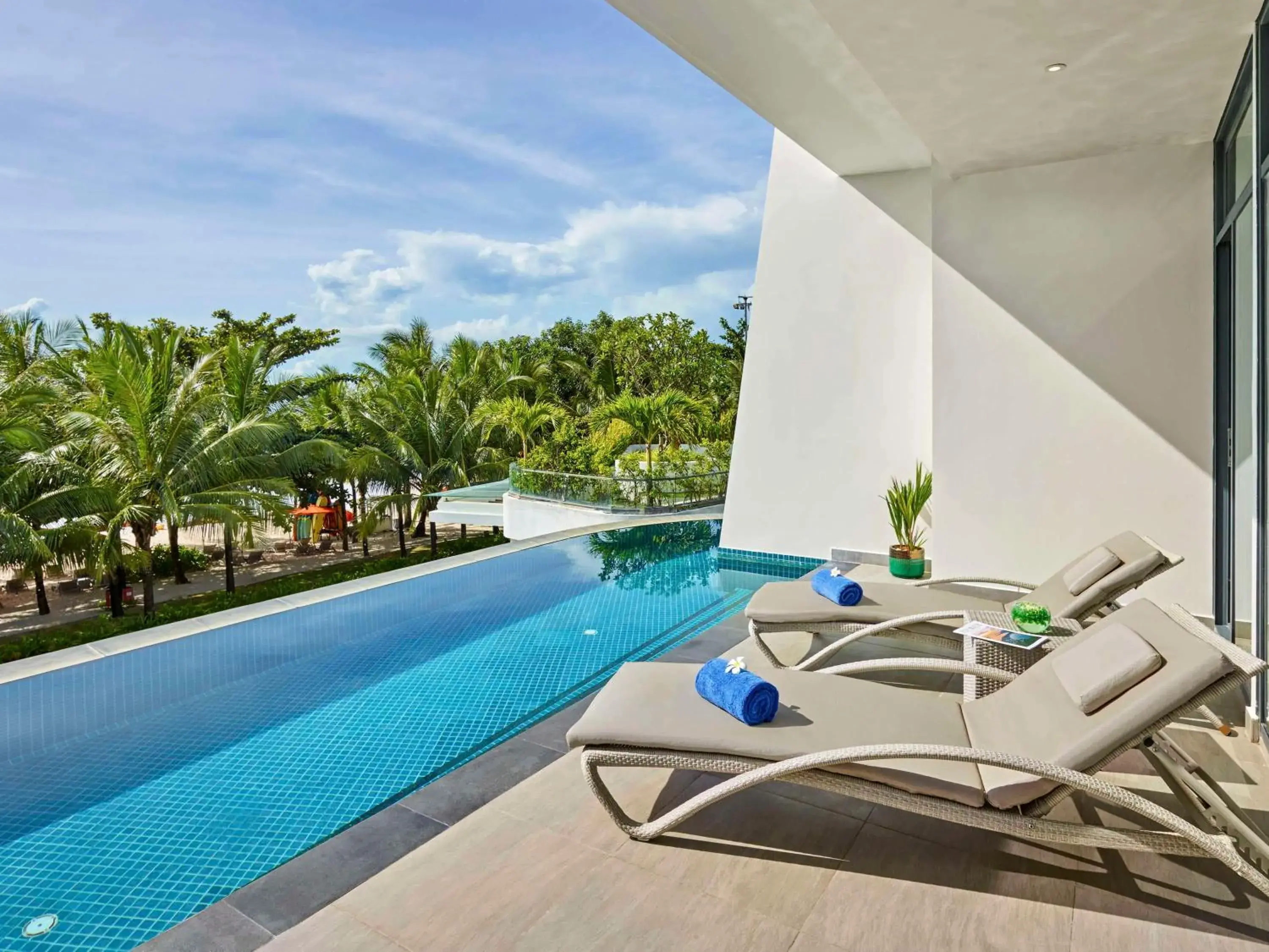 Bedroom, Swimming Pool in Premier Residences Phu Quoc Emerald Bay Managed by Accor