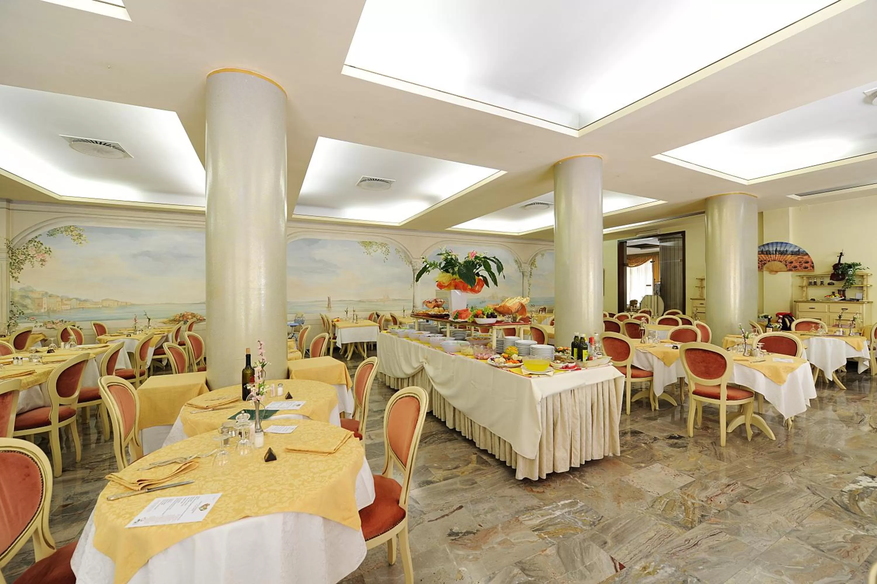 Restaurant/places to eat in Hotel Terme Patria