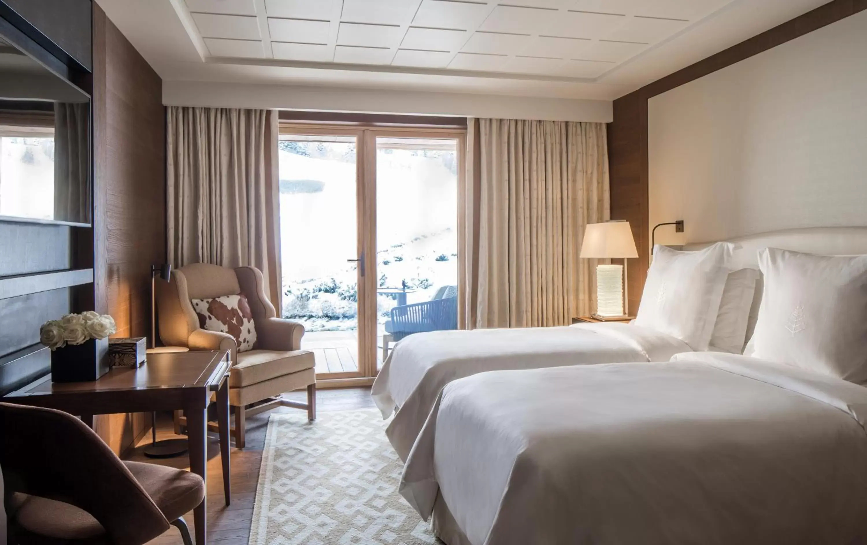 Deluxe Room with Two Twin Beds in Four Seasons Hotel Megeve