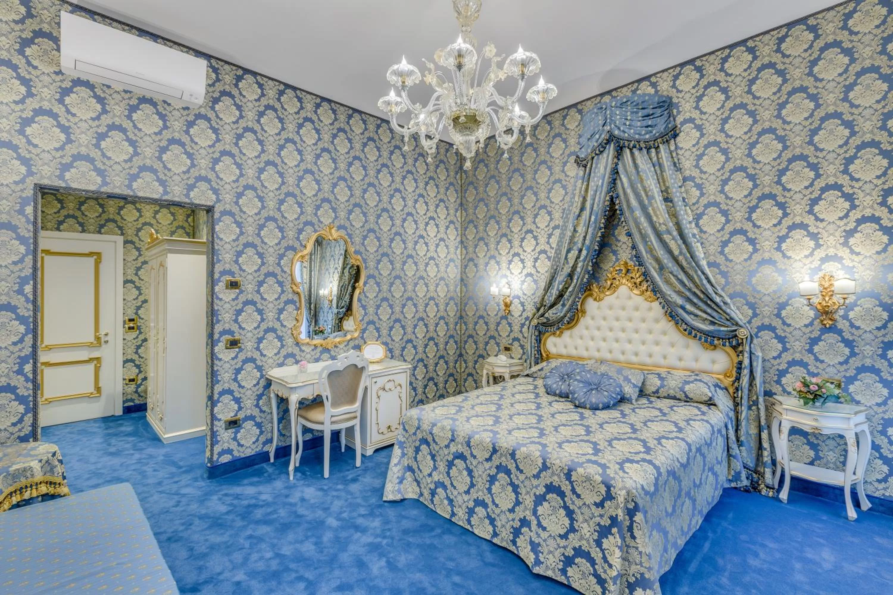 Bedroom, Bed in Residenza Veneziana