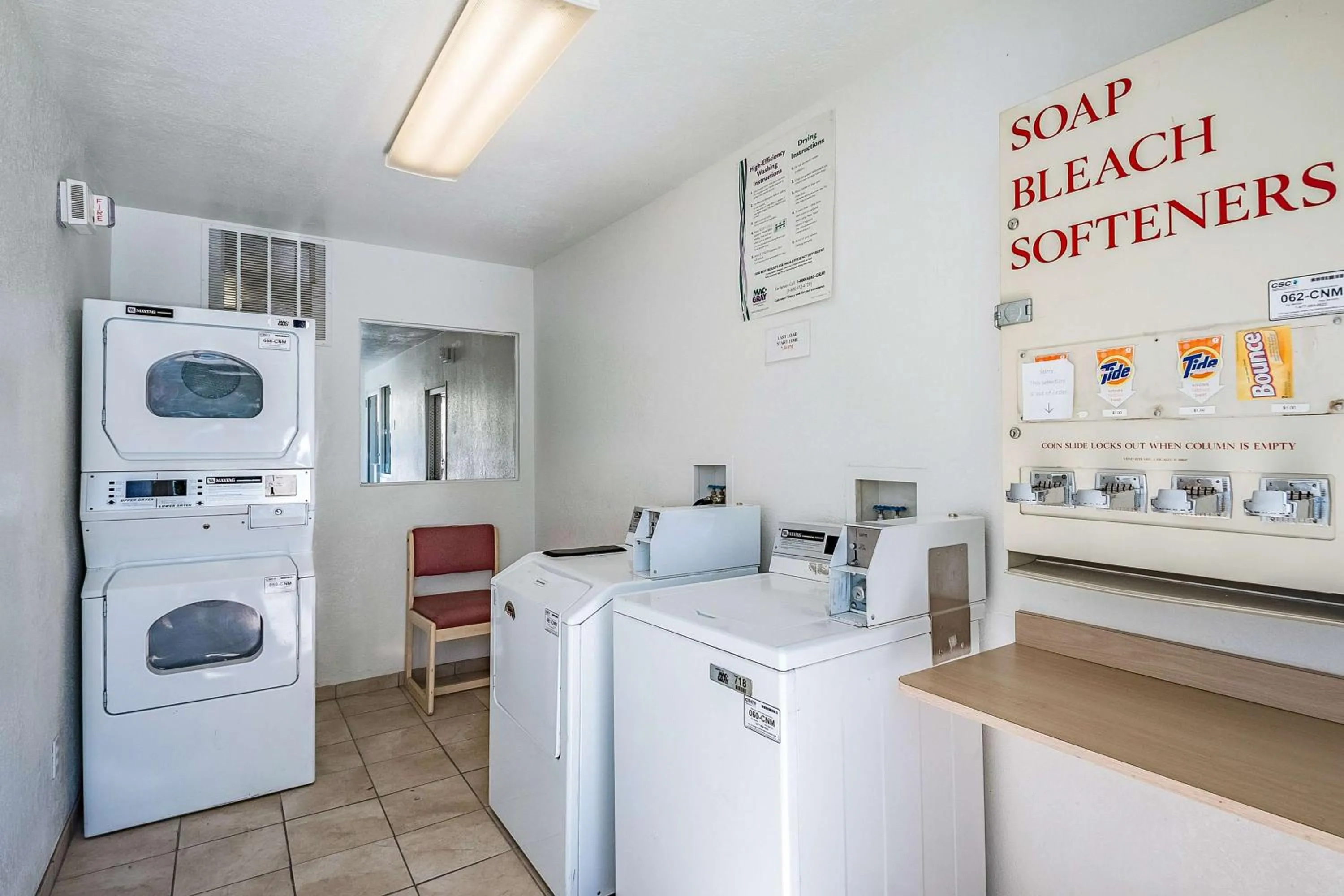 On site, Kitchen/Kitchenette in Motel 6-Salt Lake City, UT - West - Airport