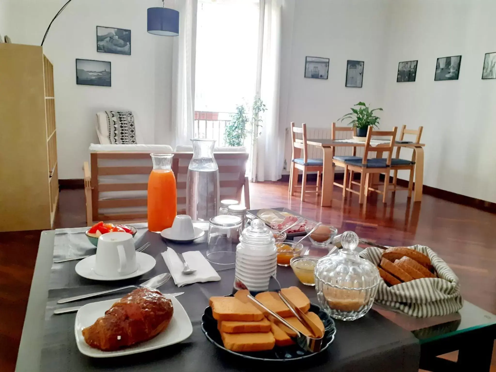Breakfast, Restaurant/Places to Eat in B&B Bandiera 77