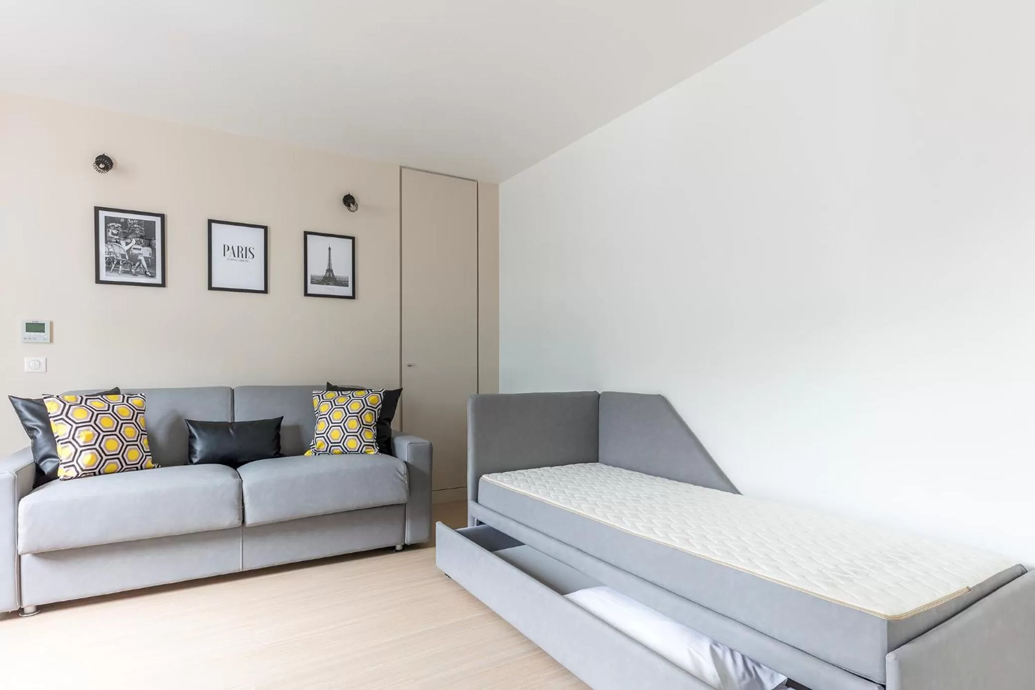 Bedroom, Bed in Résidence Palais Étoile