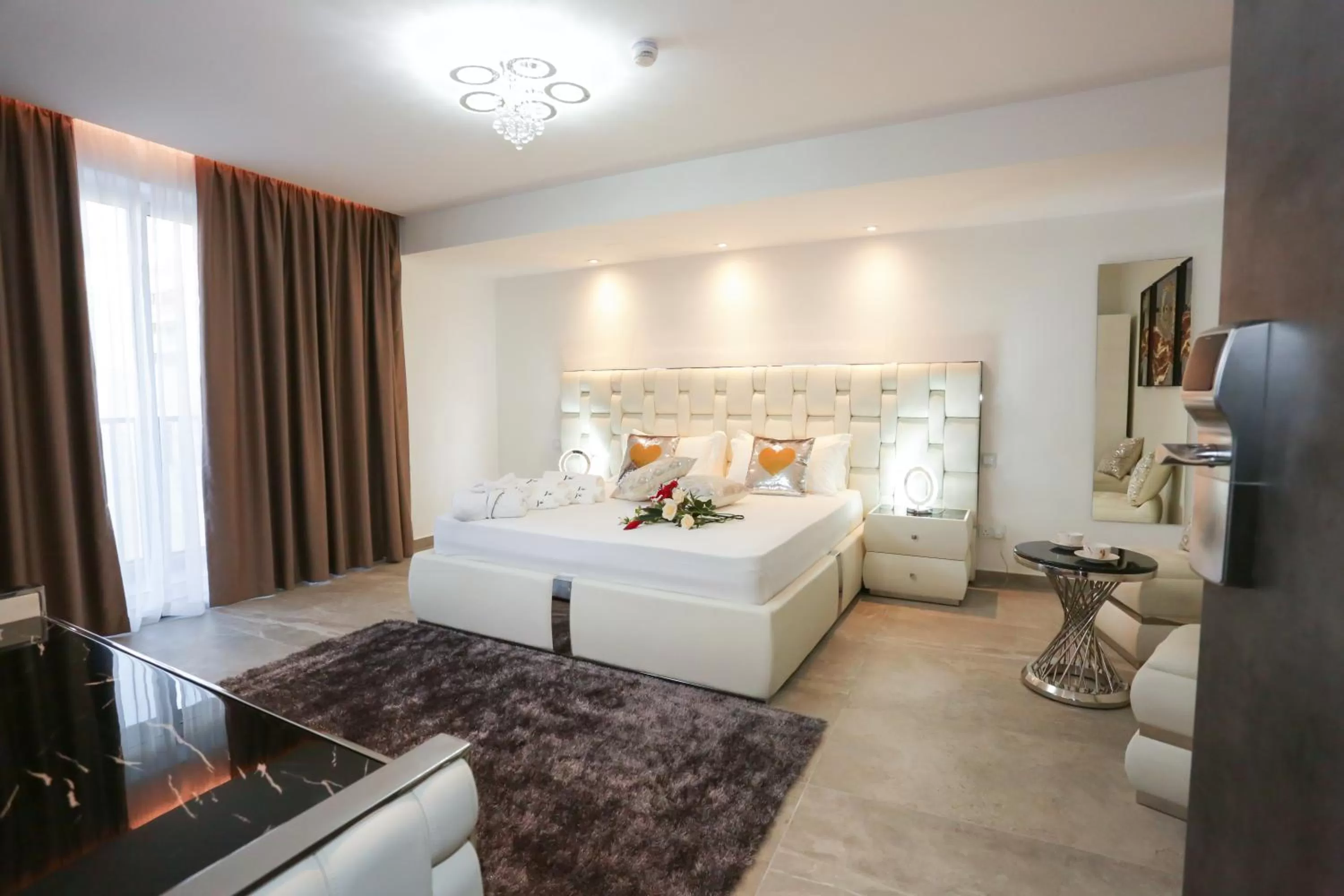 Guests, Bed in J'Me Boutique Hotel - Adults only