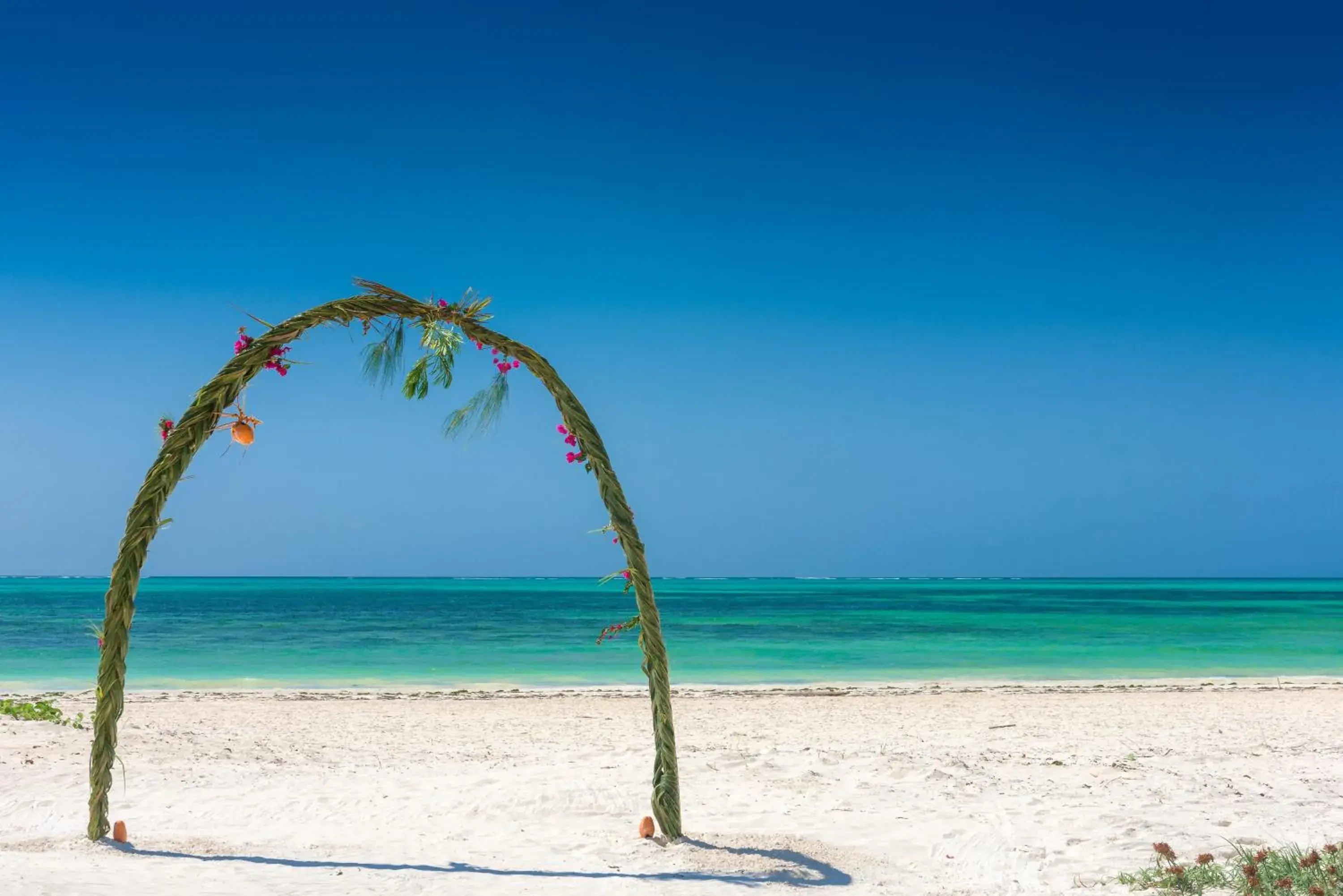 Beach in Hakuna Majiwe Beach Lodge Zanzibar