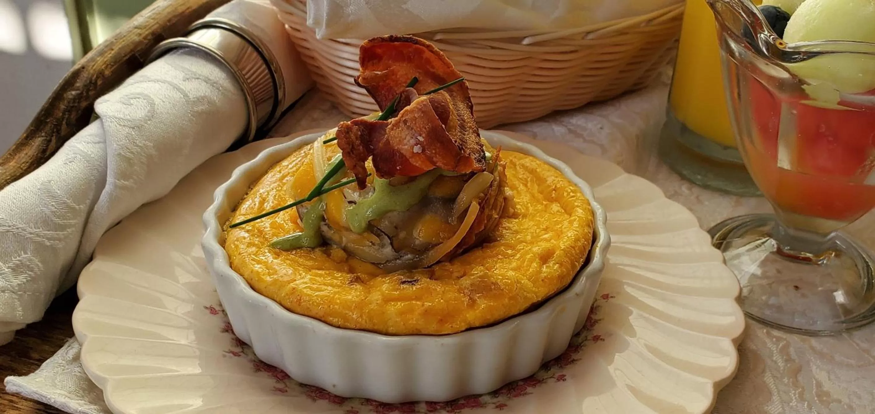 Breakfast in Headlands Inn Bed and Breakfast