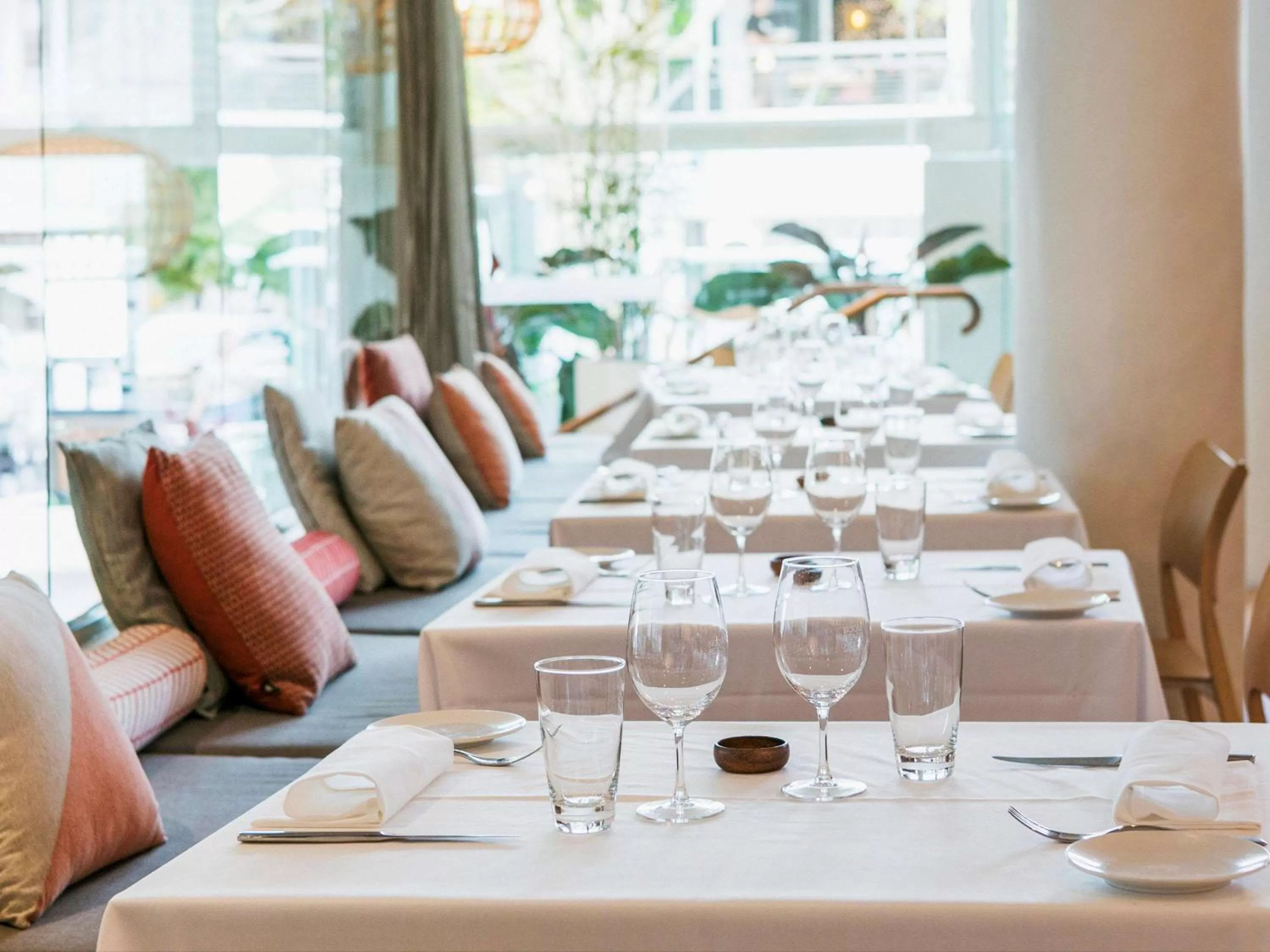 Restaurant/places to eat in Sofitel Noosa Pacific Resort