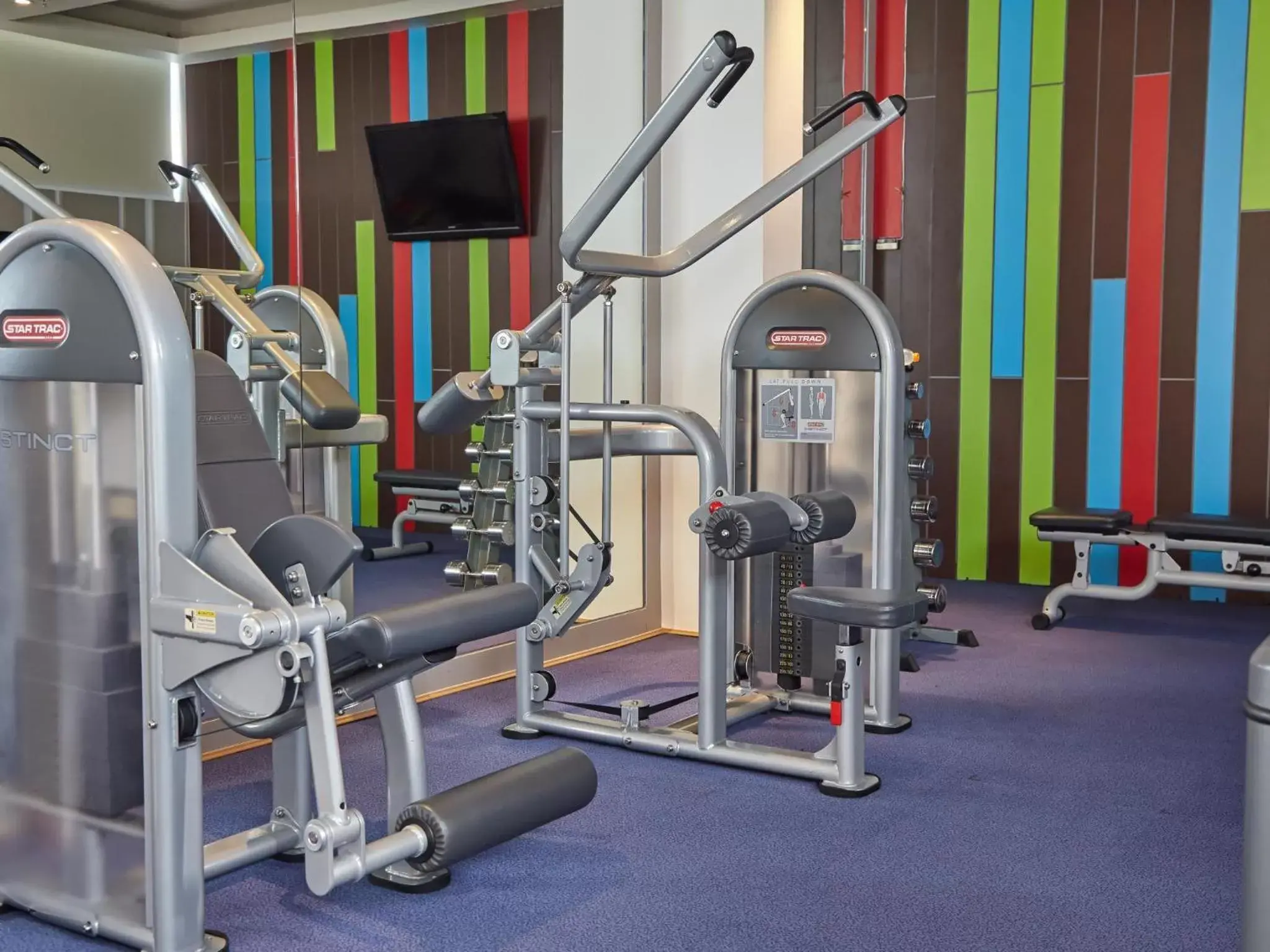 Fitness centre/facilities, Fitness Center/Facilities in Maple Hotel