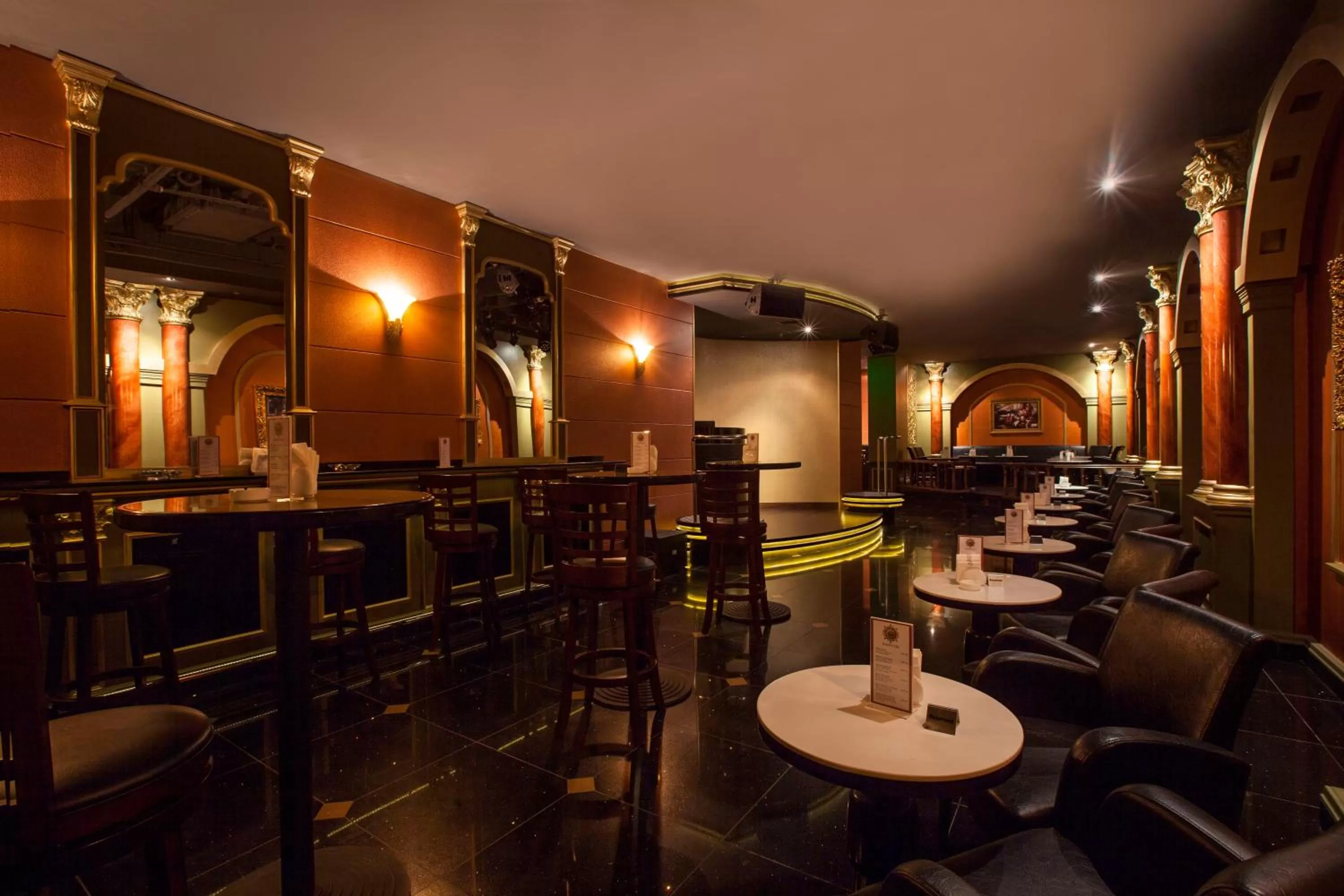 Nightclub / DJ in Al Sarab Hotel