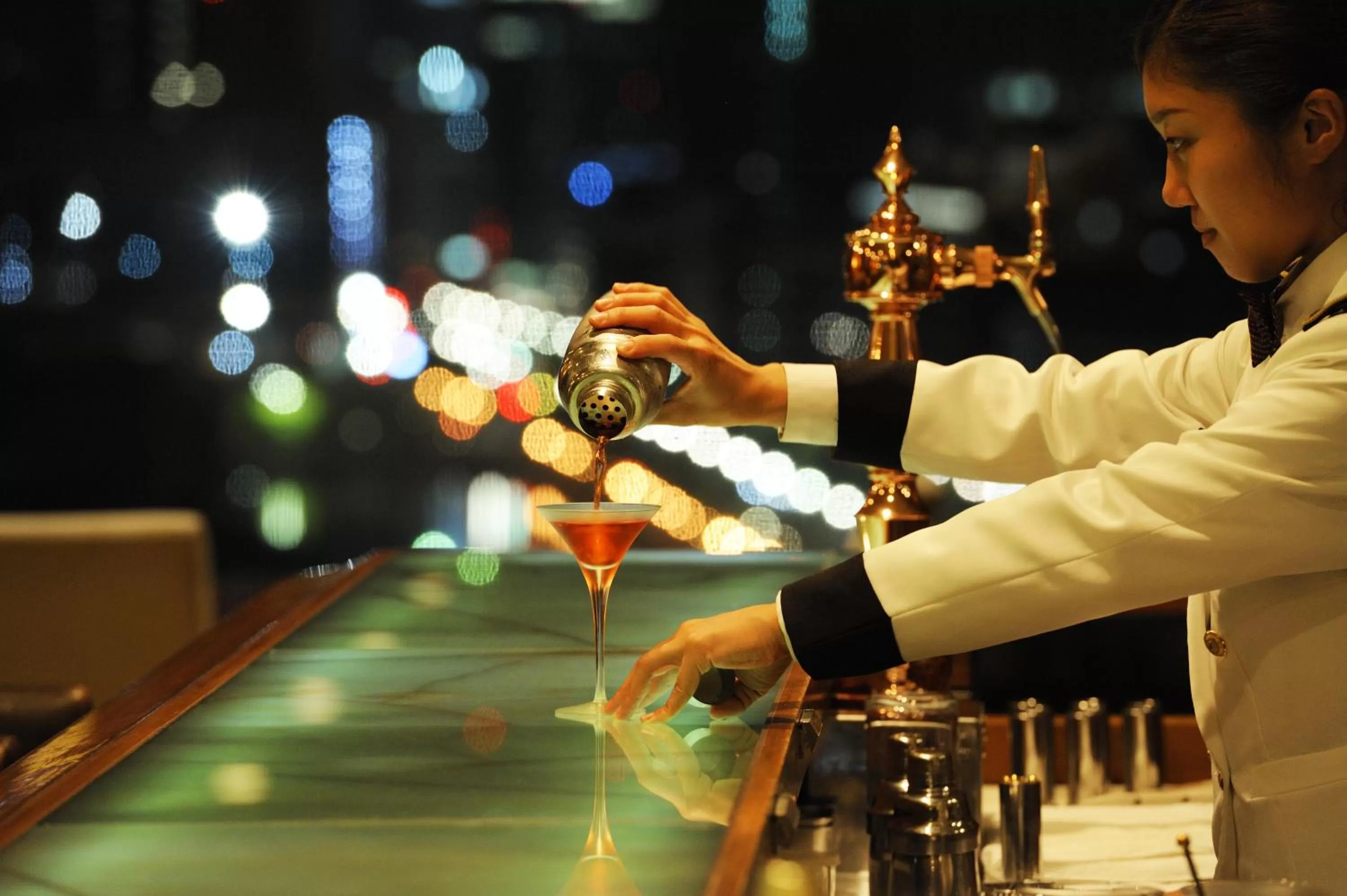 Lounge or bar in Imperial Hotel Tokyo