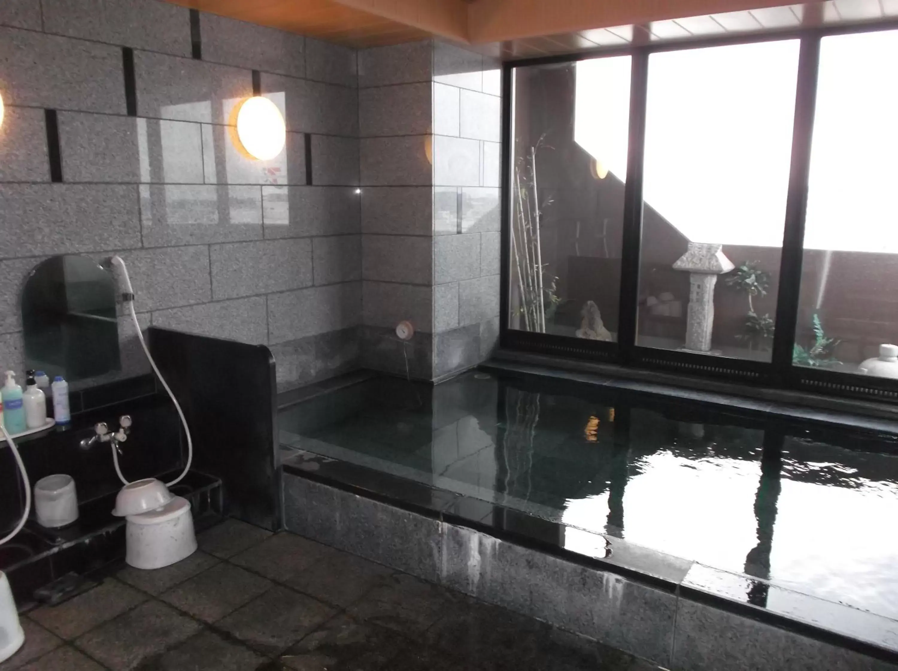 Spa and wellness centre/facilities, Bathroom in Hotel Route-Inn Hirosaki Ekimae