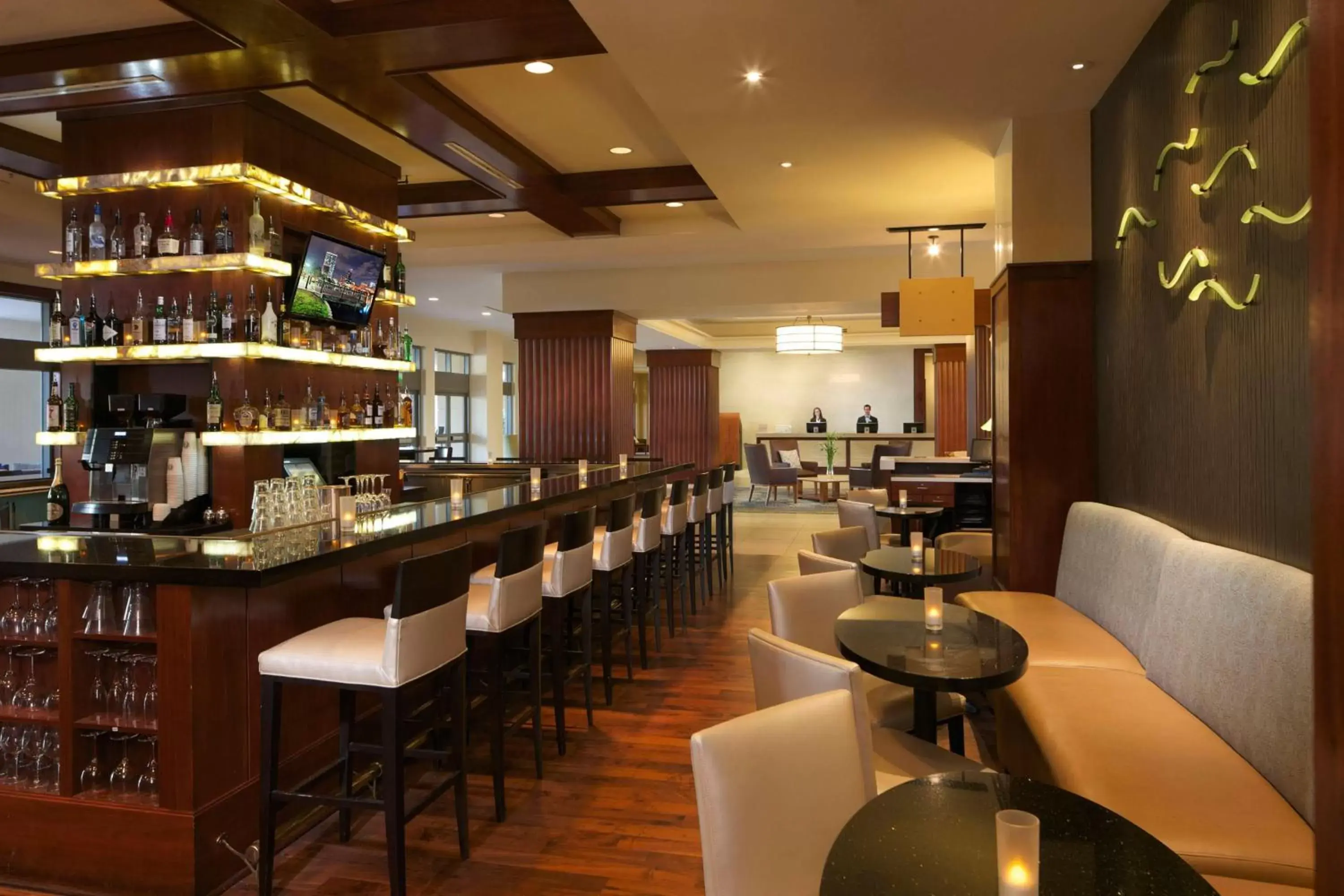 Lounge or bar, Lounge/Bar in Hilton Grand Vacations Club Las Palmeras Orlando