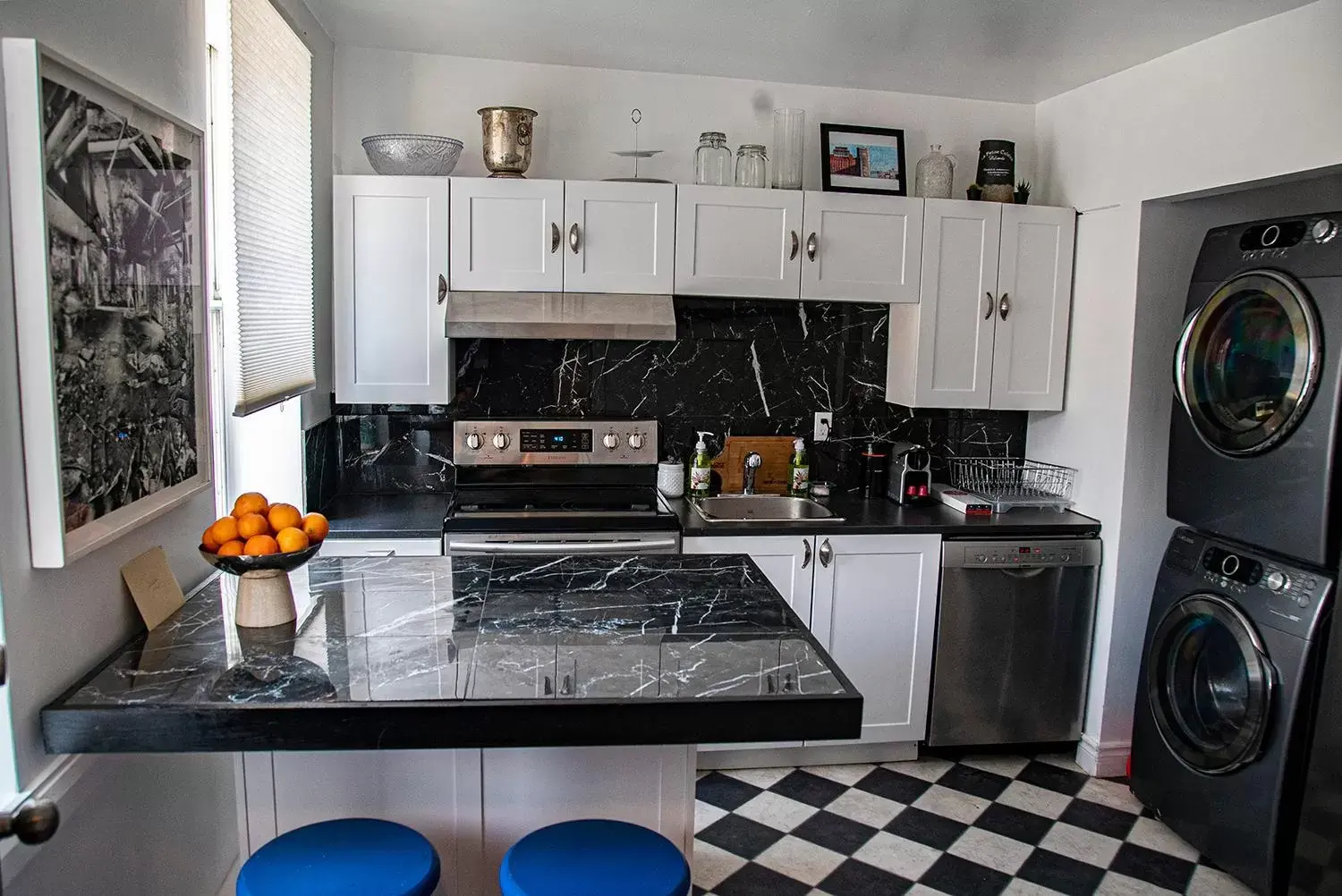 kitchen, Kitchen/Kitchenette in L'Hotel Particulier Griffintown