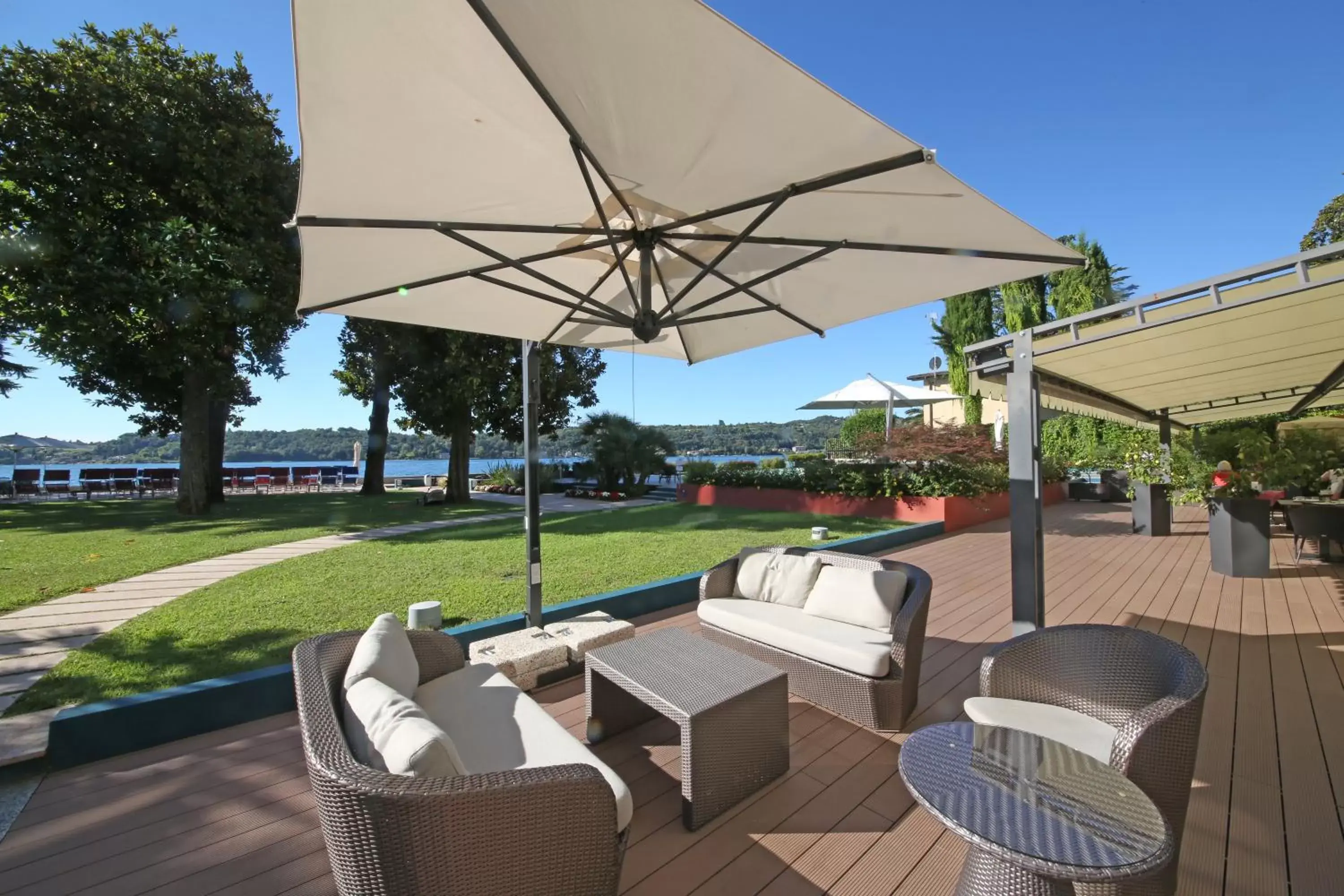 Patio in Hotel Salò du Parc