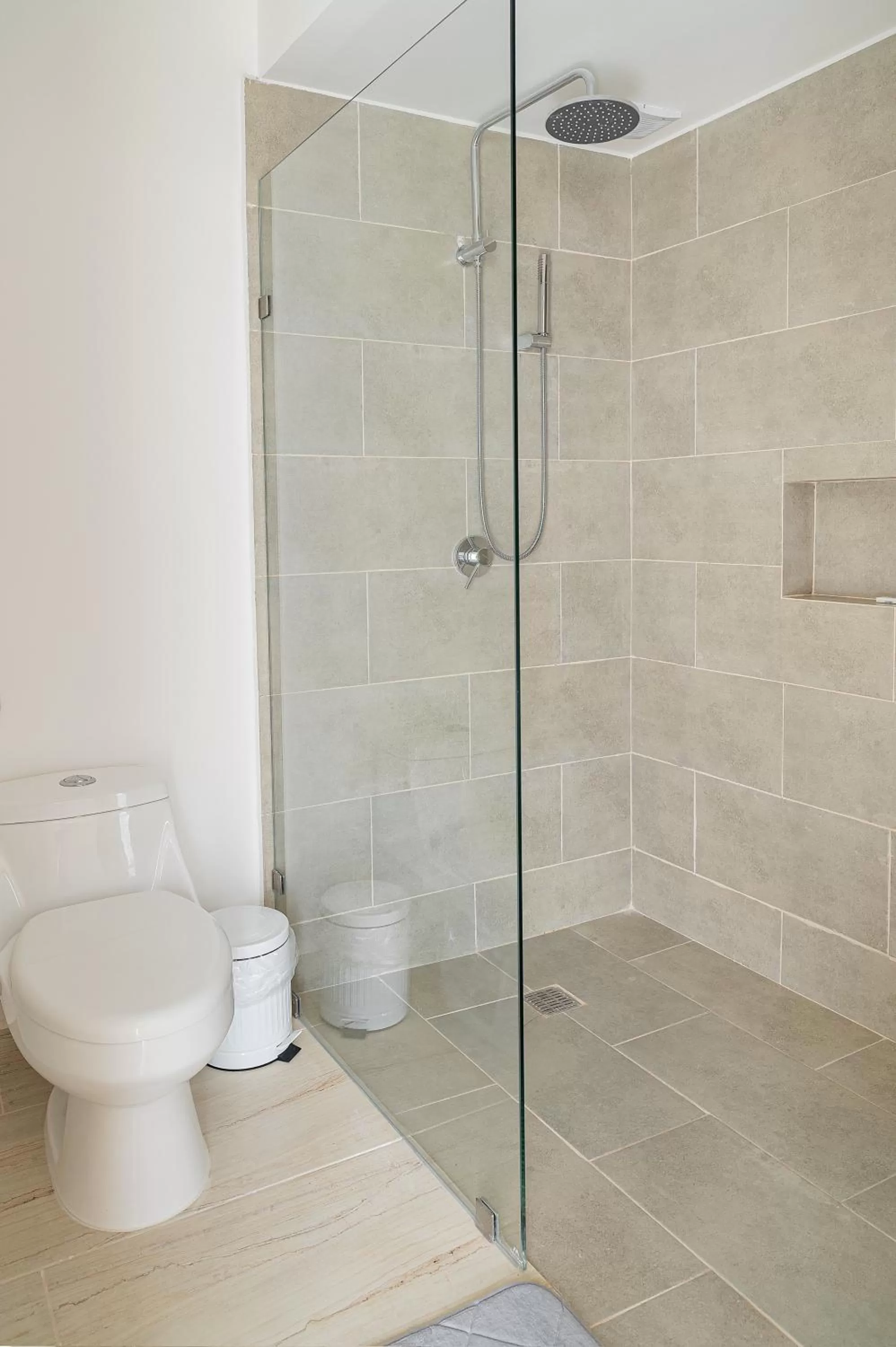 Shower, Bathroom in Apartment and Penthouse Blue Luxury Kukulkan Tulum