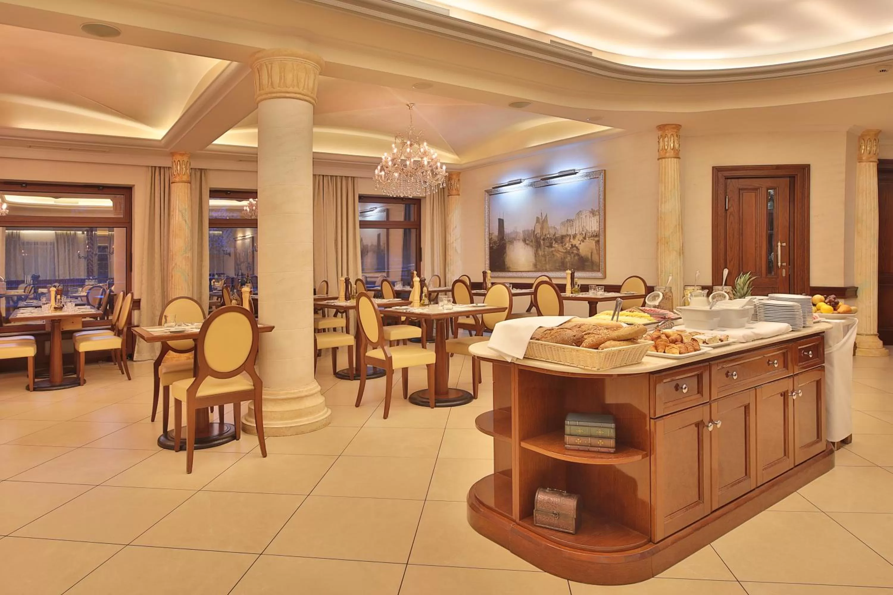 Restaurant/places to eat in Retro Riverside Wellness Resort