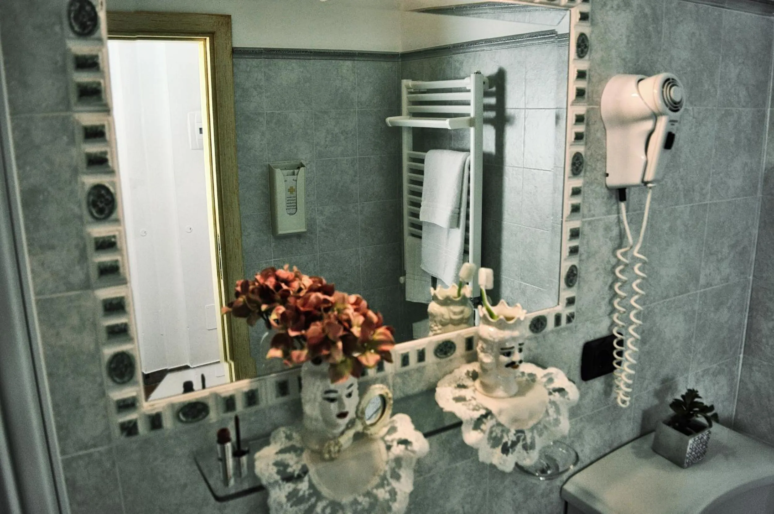 Bathroom in Hotel Victoria