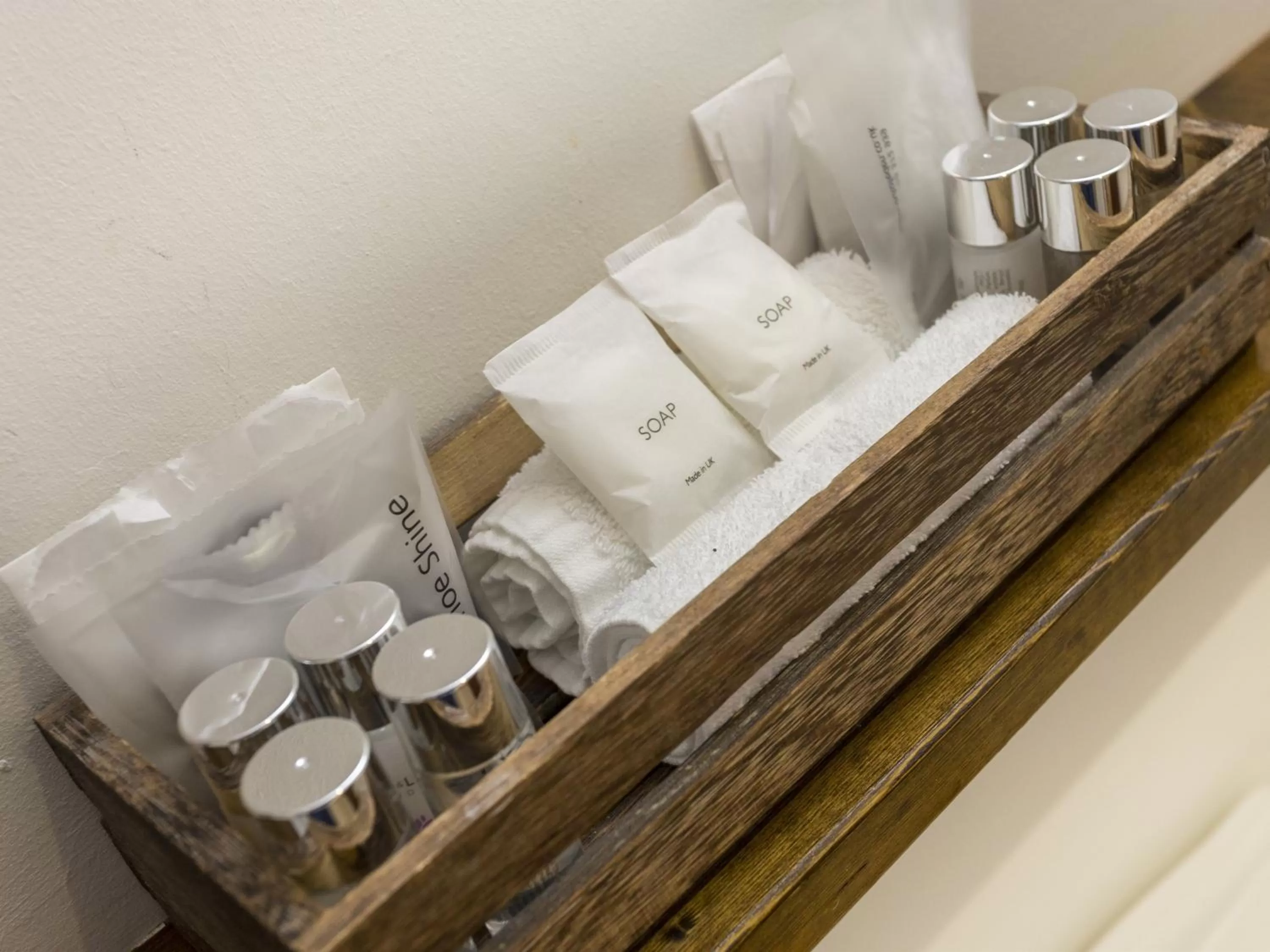 Bathroom in The Blue Ball Inn