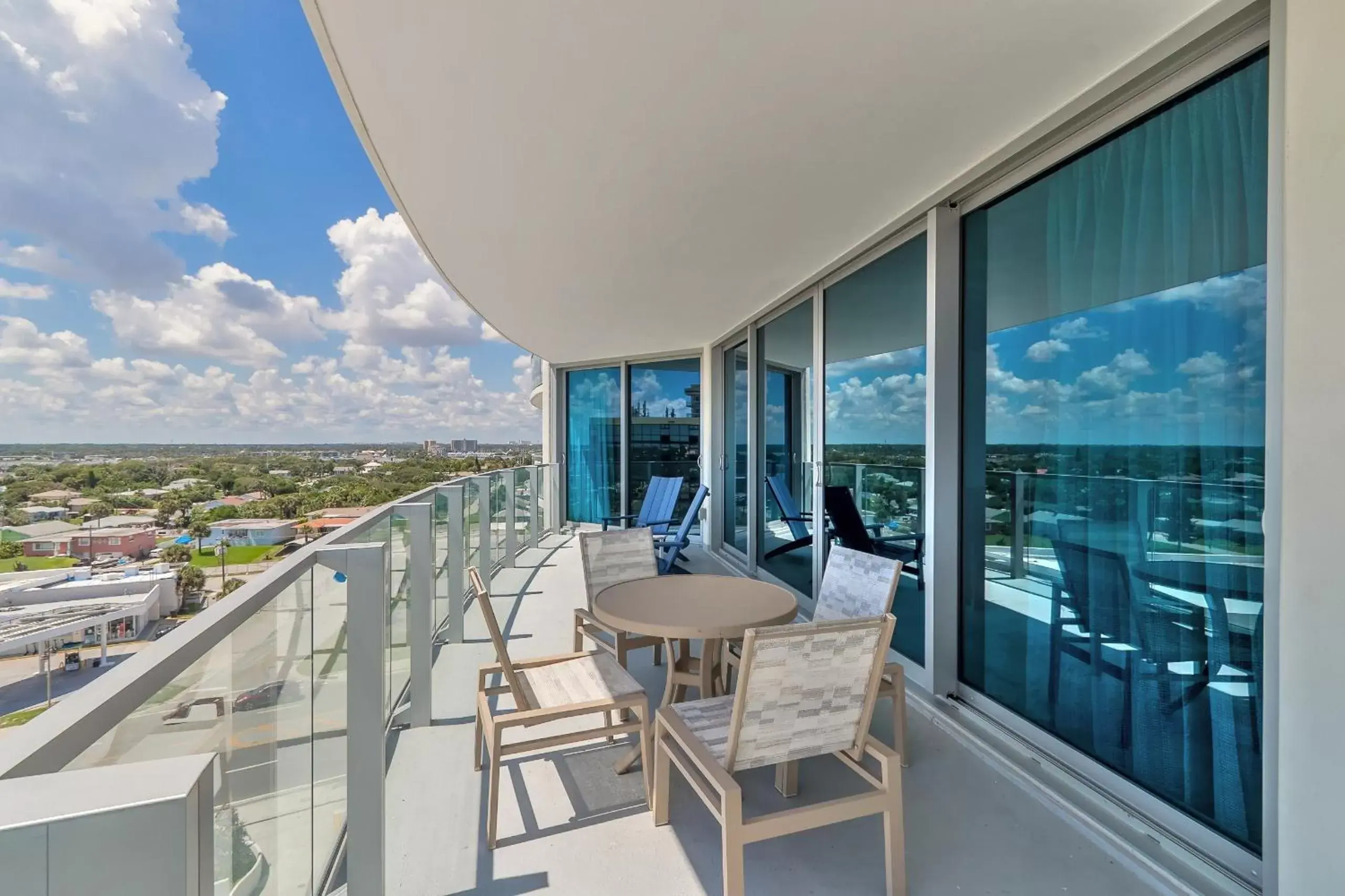 Balcony/Terrace in Max Beach Resort