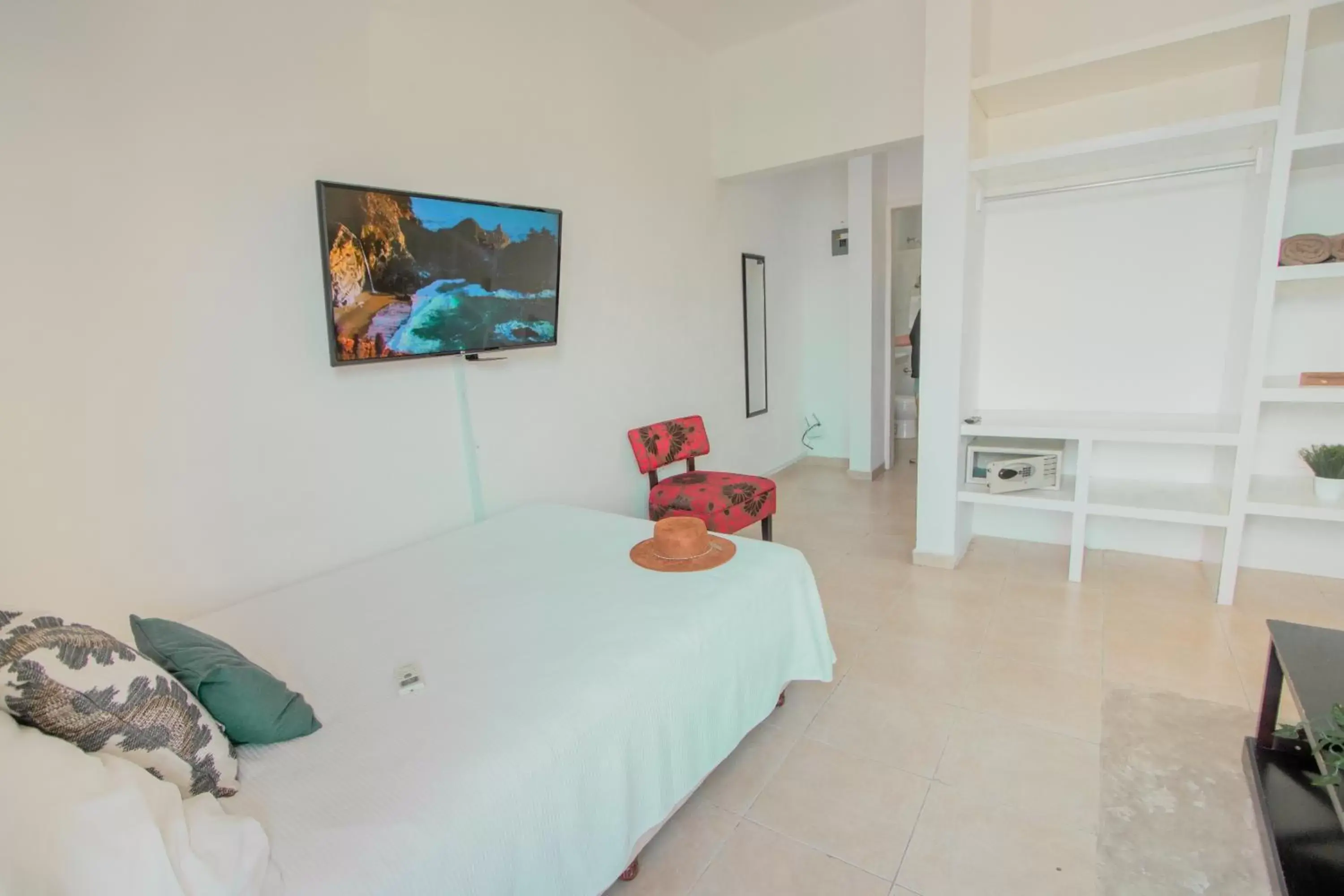 Bed in Nasim Condo Hotel con acceso BEACH CLUB GRATIS, metros 5th AVENIDA