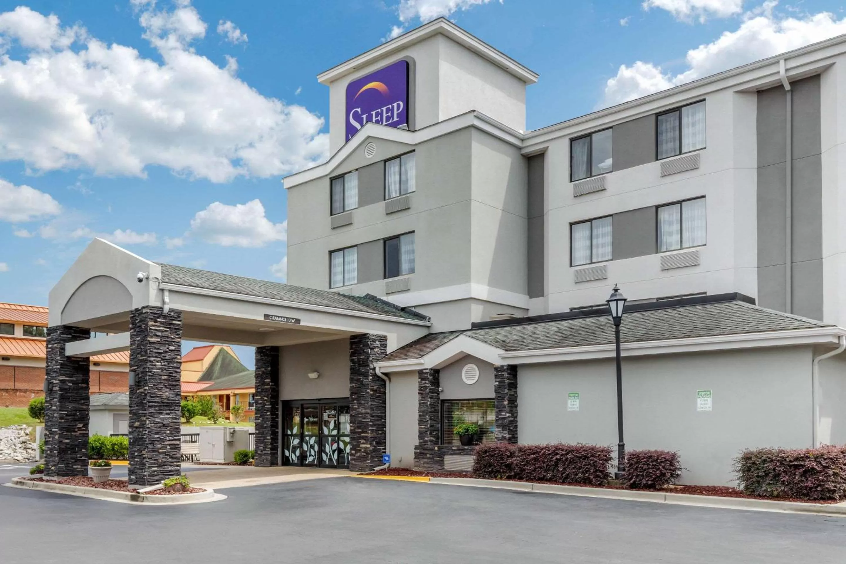 Property building in Sleep Inn Orangeburg