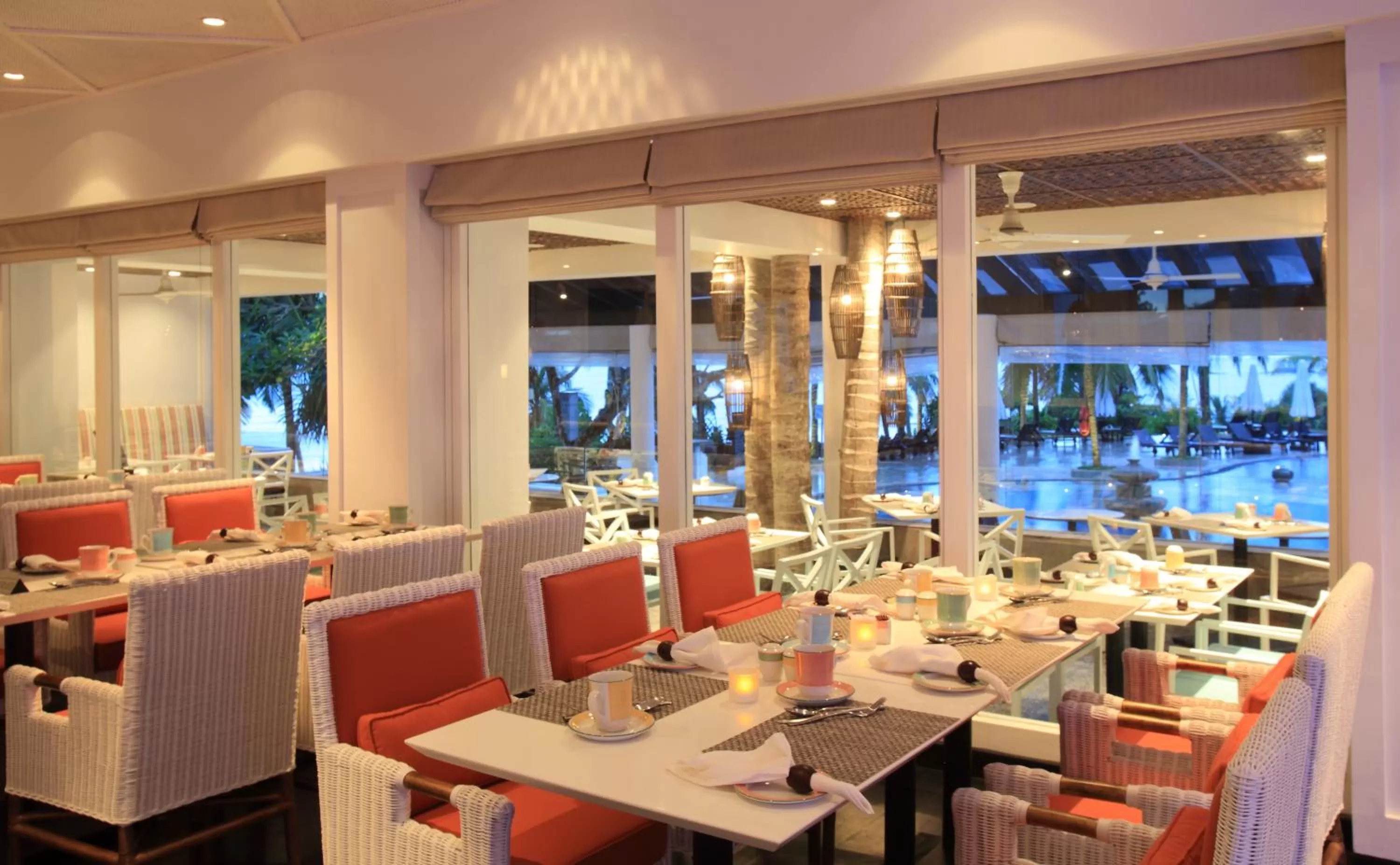Restaurant/places to eat in Taj Bentota Resort & Spa