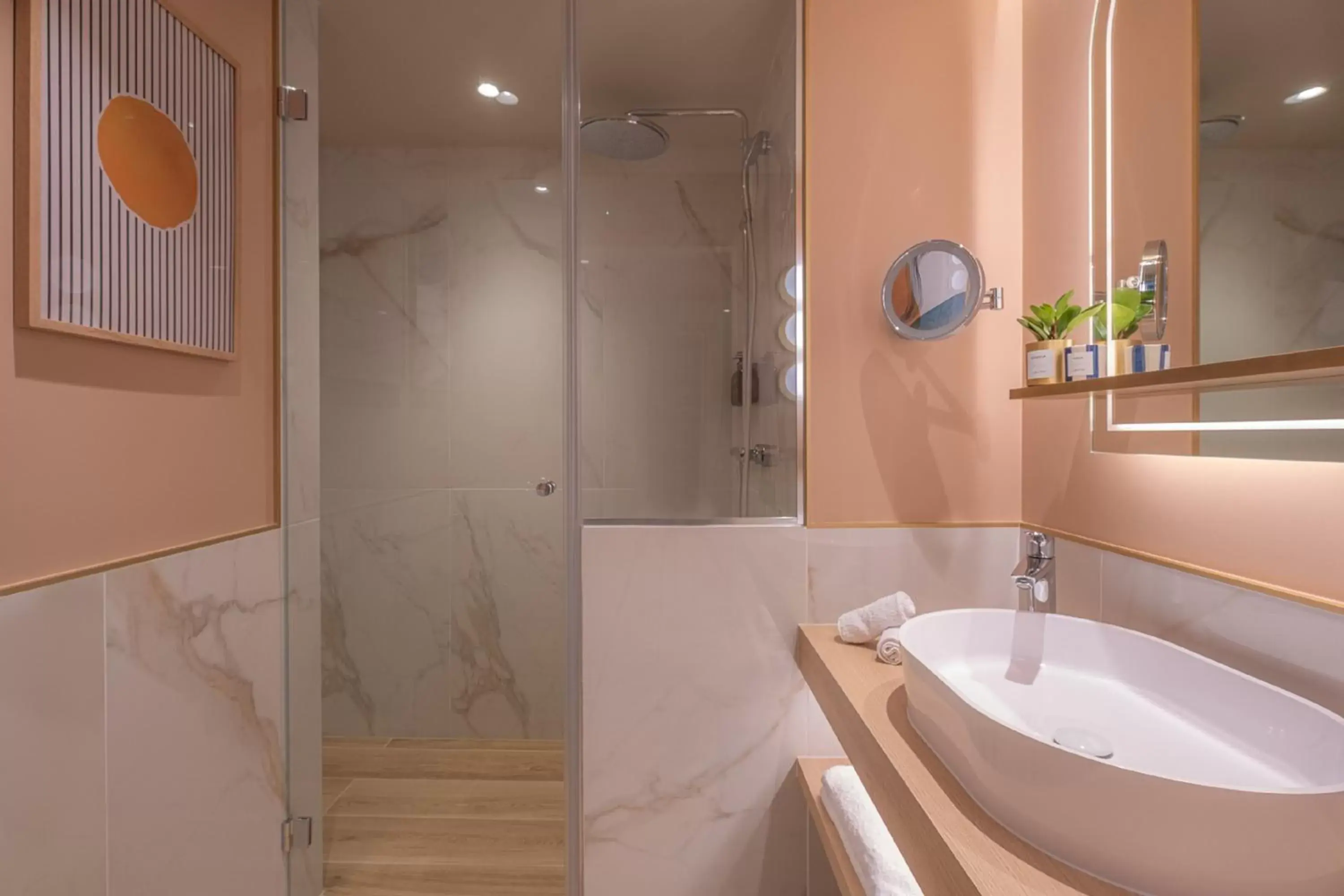 Bathroom in Hôtel Burdigala by Inwood Hotels