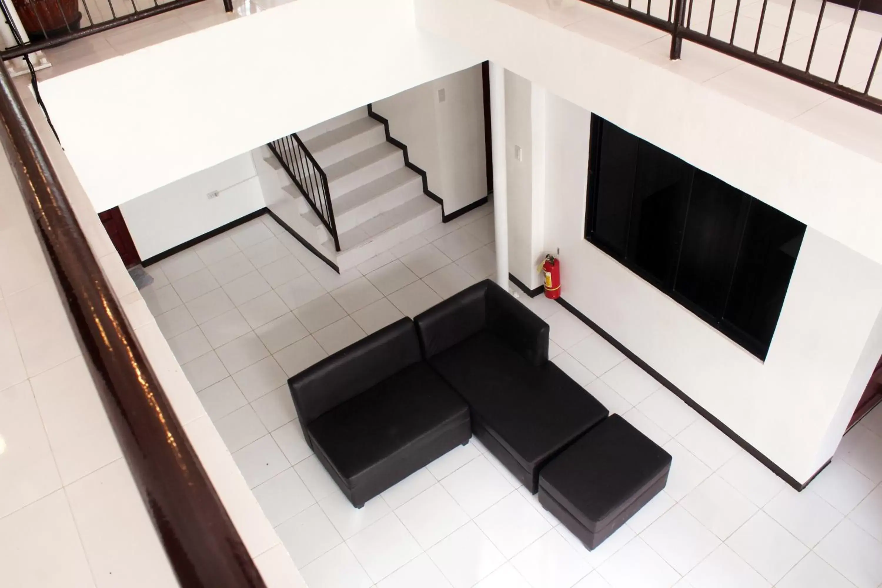 Lobby or reception, TV/Entertainment Center in Luna Oslob Travellers Inn