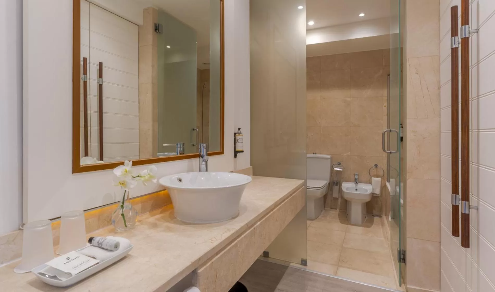 Bathroom in Pestana Alvor Praia Premium Beach & Golf Resort