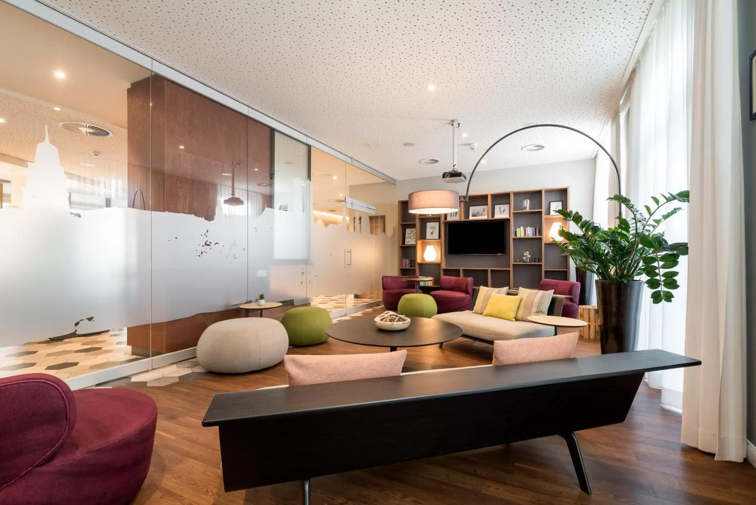 Lounge or bar in Citadines Arnulfpark Munich Lounge or bar in Citadines Arnulfpark Munich