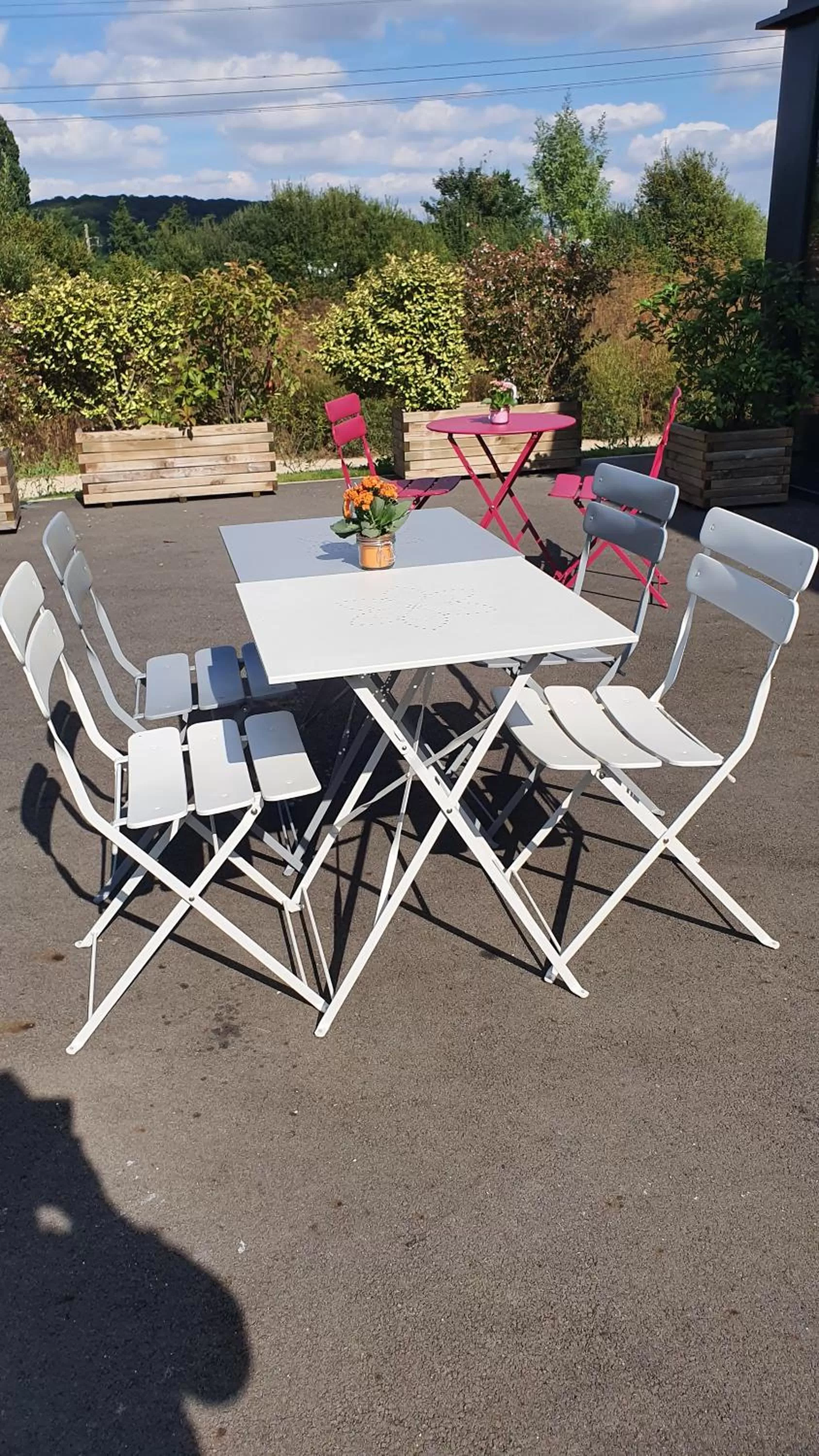 Patio in B&B HOTEL Igny Palaiseau