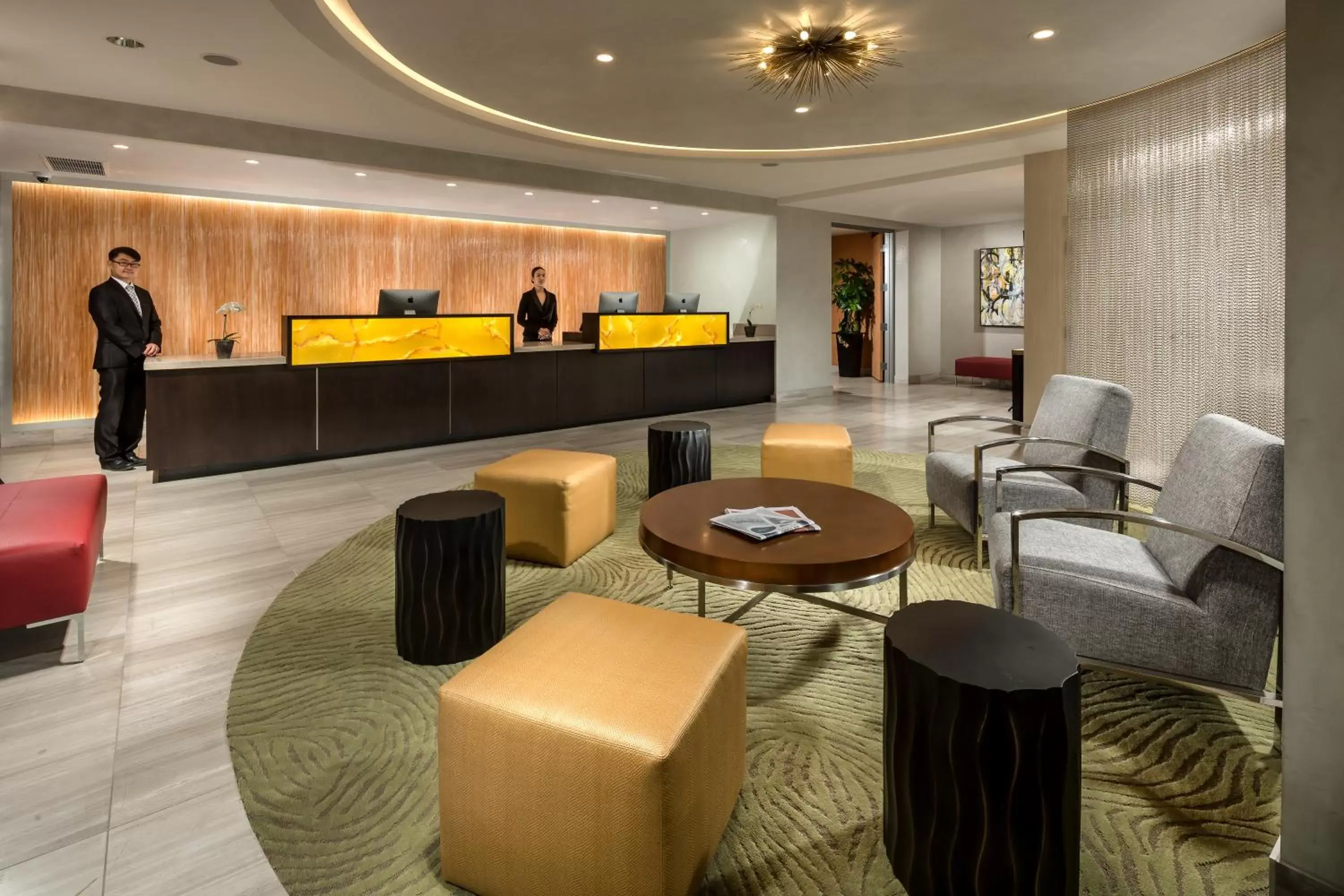 Staff, Lobby/Reception in Hotel Aventura