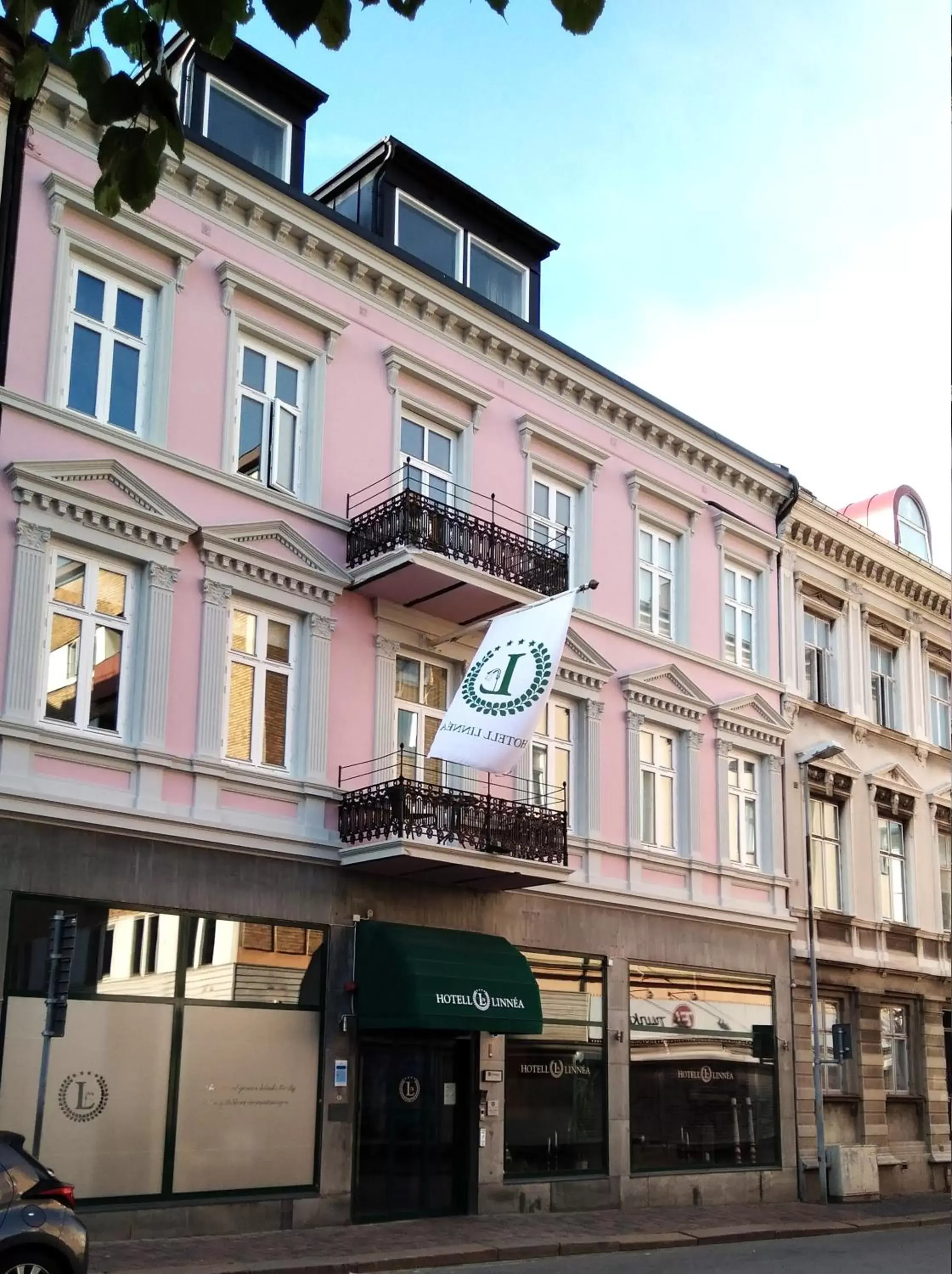 Property Building in Hotell Linnea; Sure Hotel Collection by Best Western