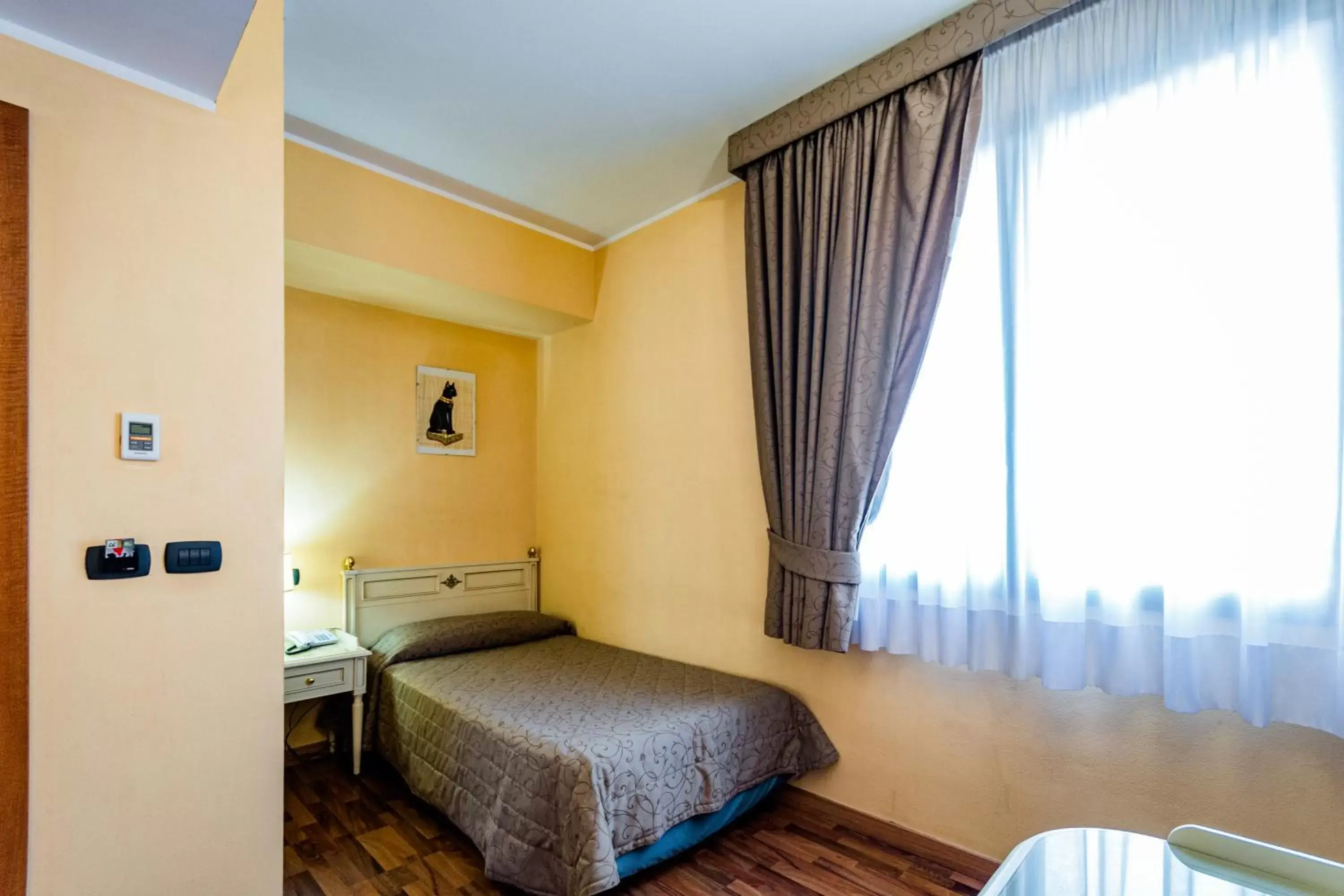 Photo of the whole room, Bed in Hotel Lucrezia Borgia