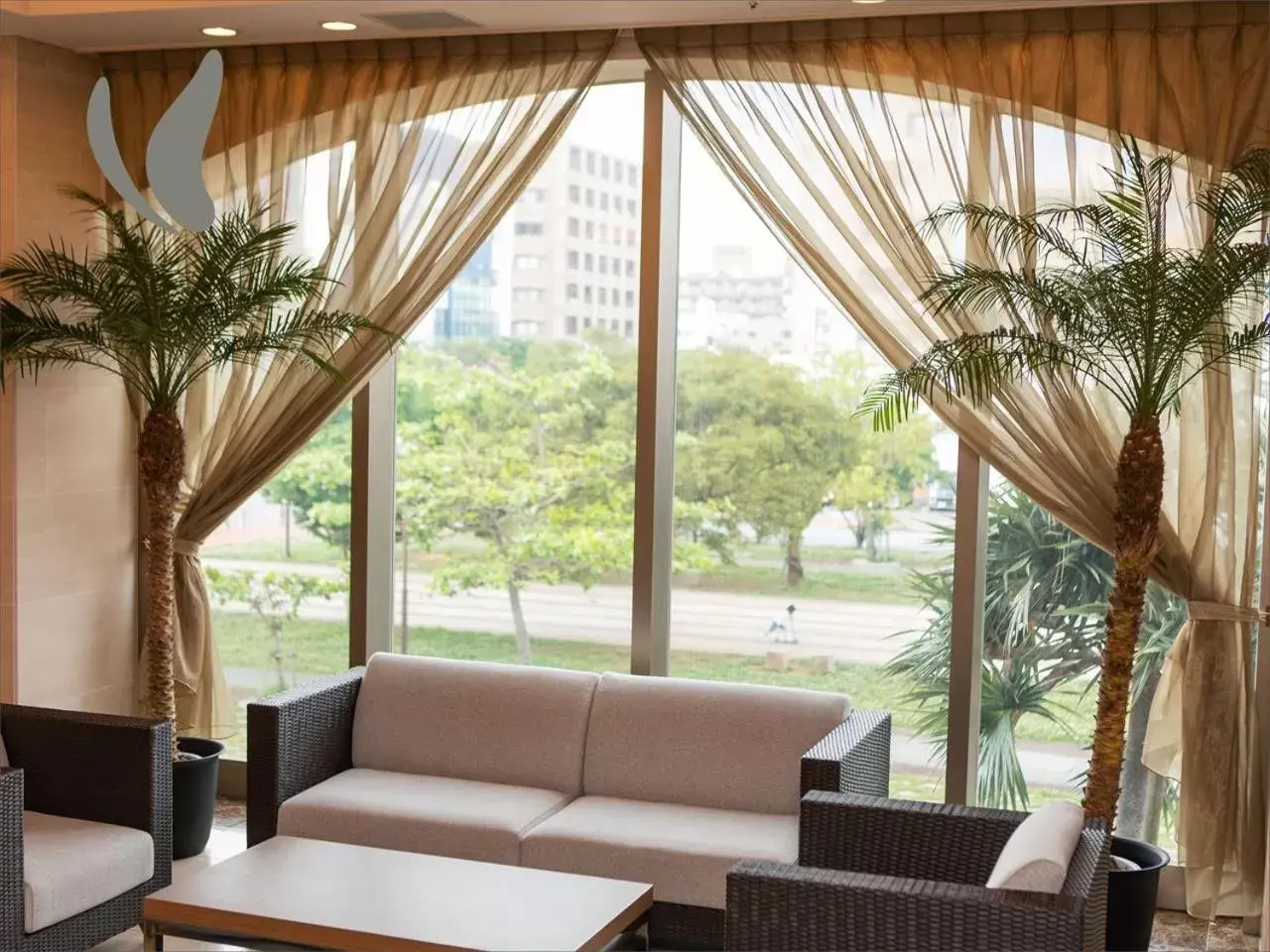 Lobby or reception, Seating Area in Hotel Hokke Club Naha Shintoshin