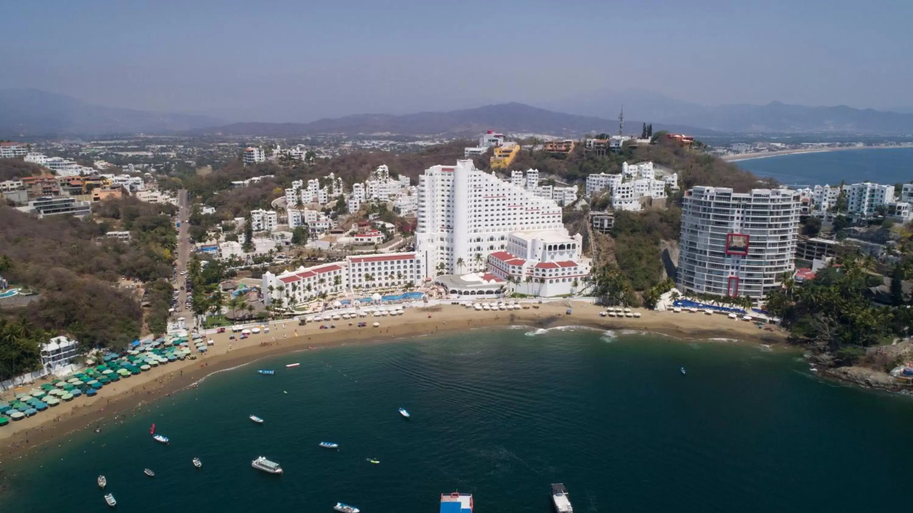 Bird's eye view, Bird's-eye View in Tesoro Manzanillo All Inclusive