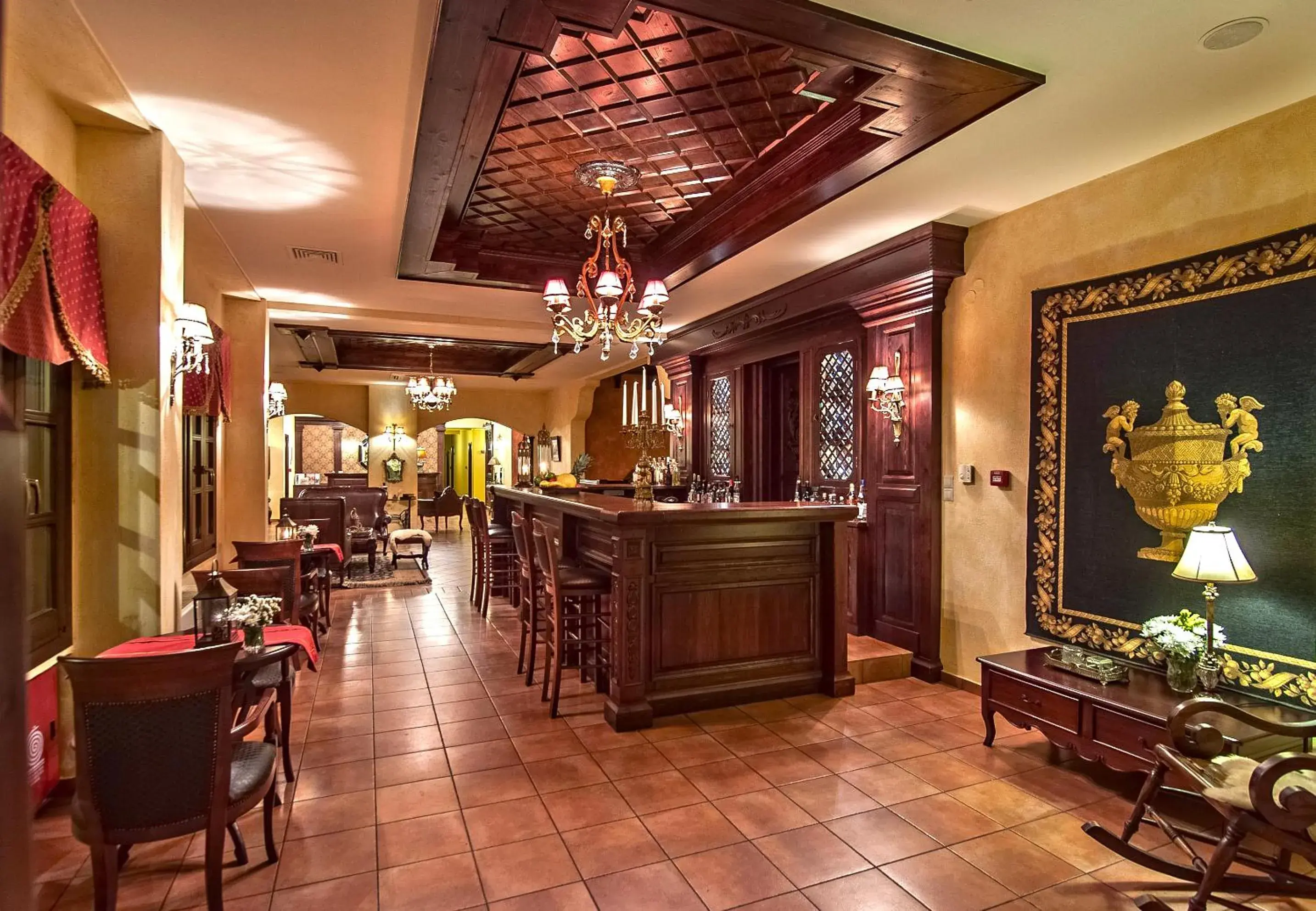 Lounge or bar in Hotel Doupiani House