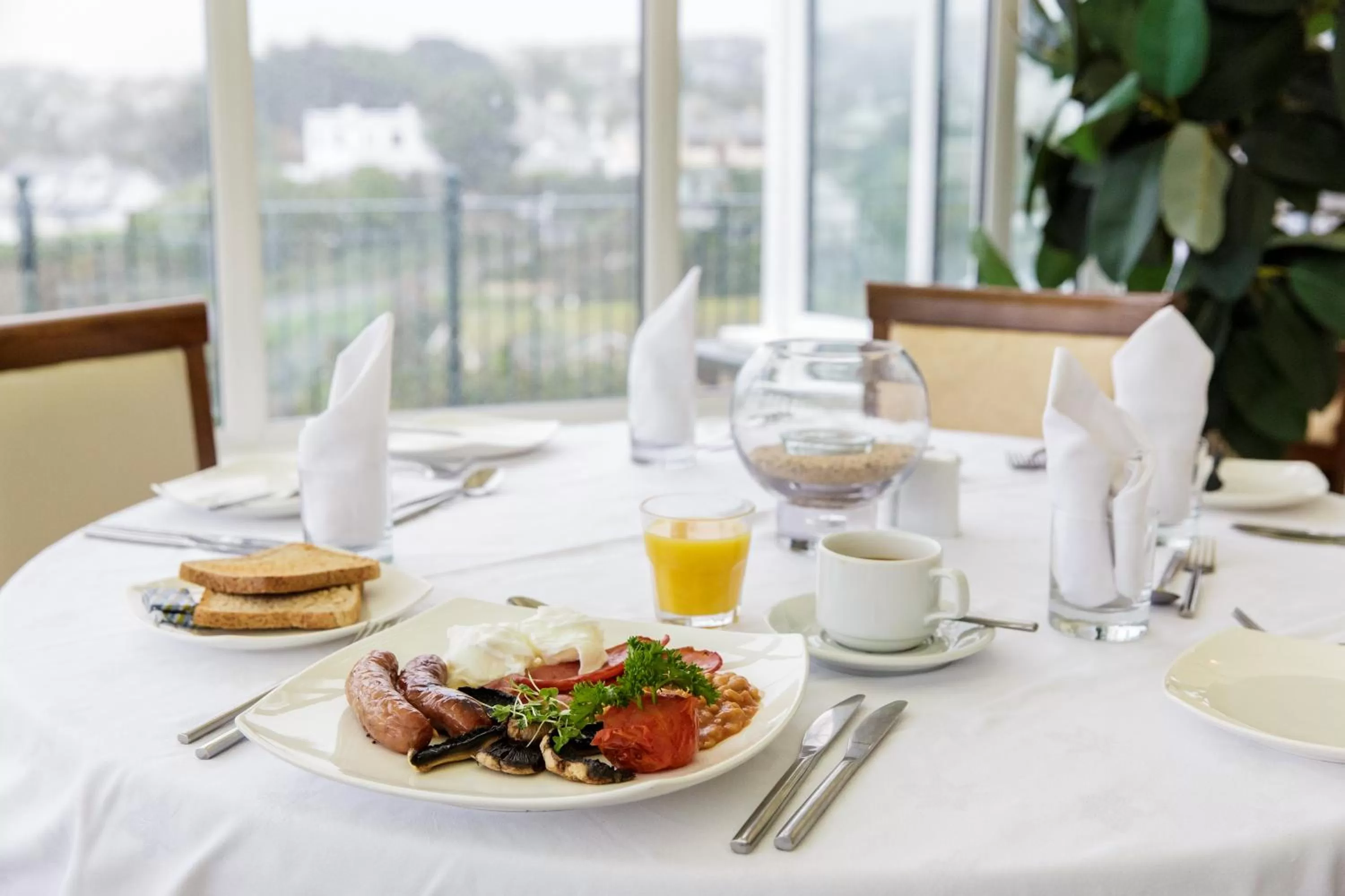 Food in Porth Veor Manor Villas & Apartments