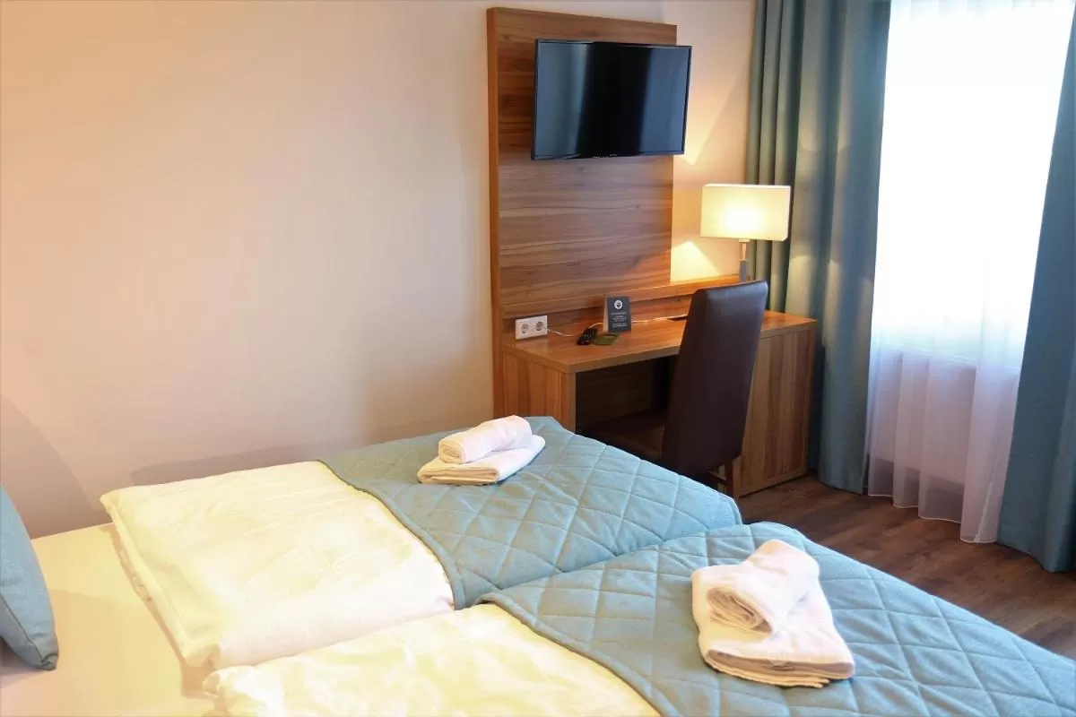 Bed in Sporthotel Dorum