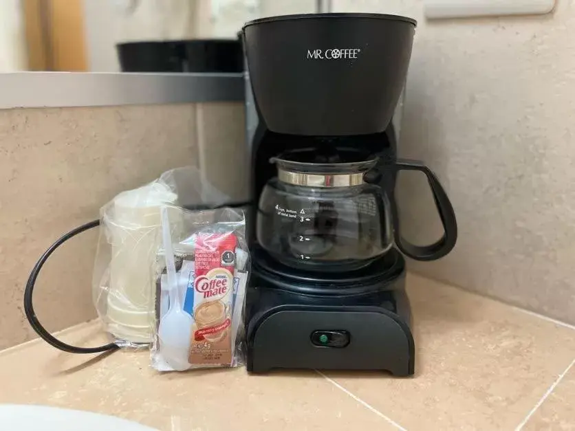 Coffee/Tea Facilities in Hotel Santo Domingo Express