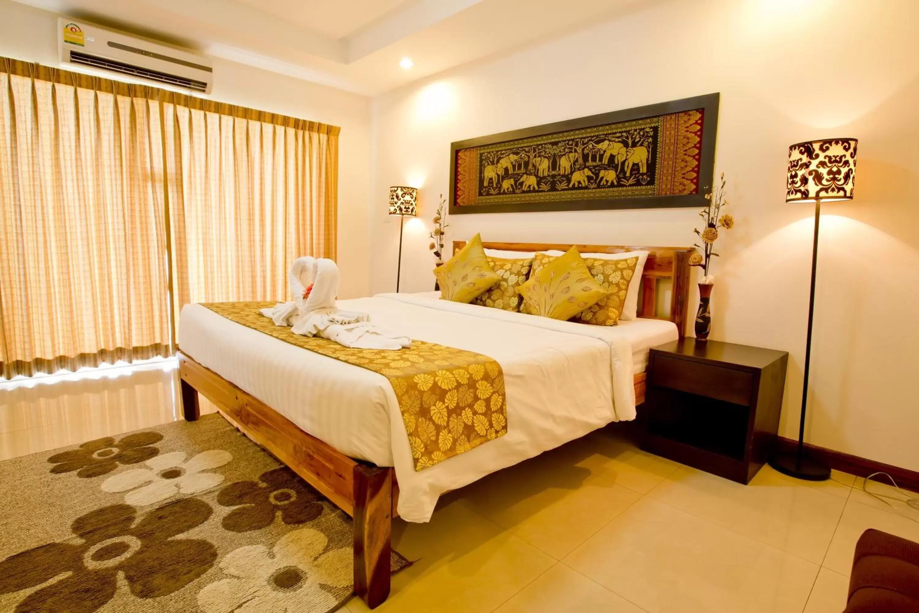 Deluxe Double or Twin Room with Balcony in Sinsuvarn Airport Suite Hotel SHA Extra Plus Certified B5040