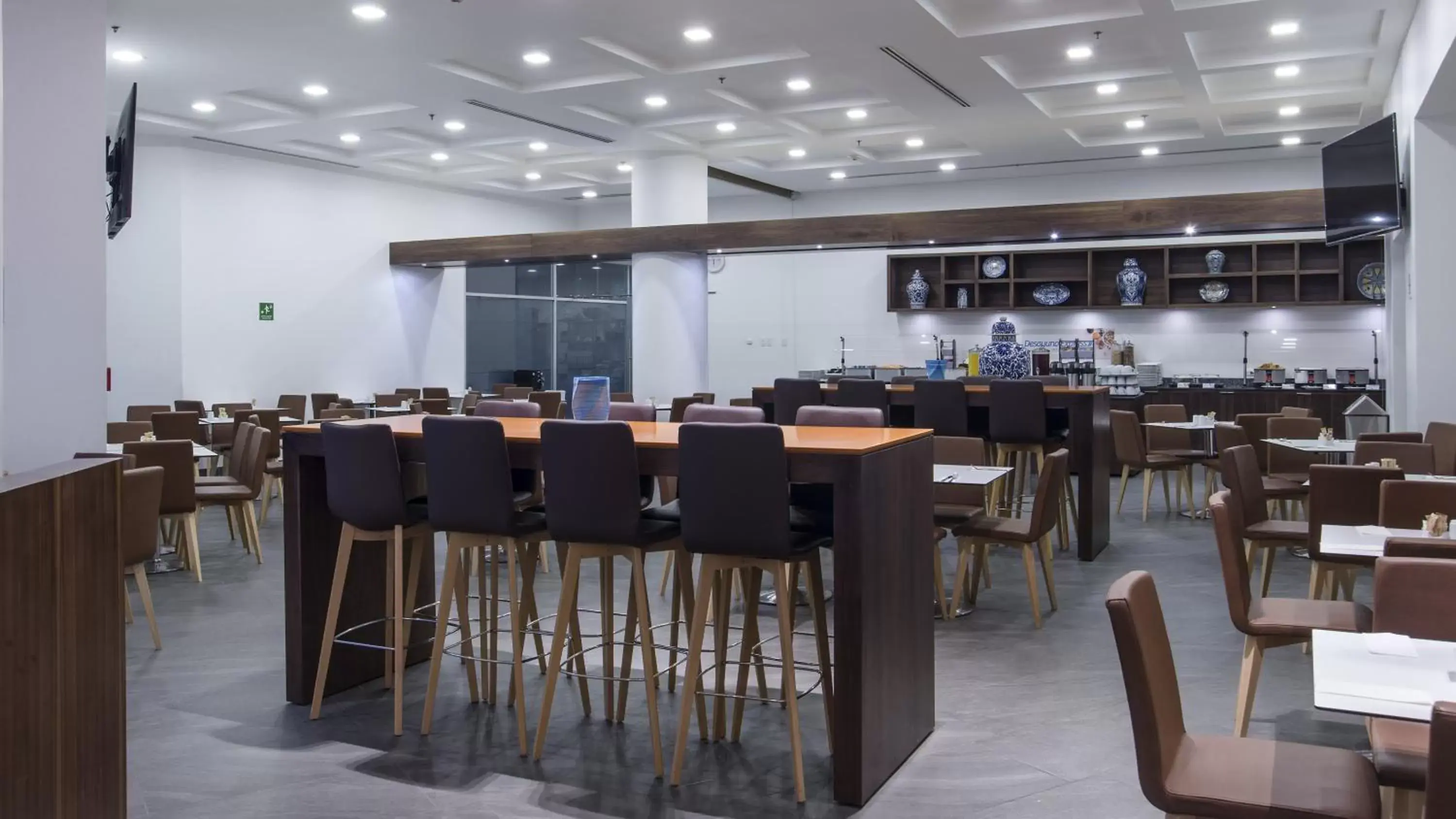 Restaurant/Places to Eat in Holiday Inn Express Puebla, an IHG Hotel