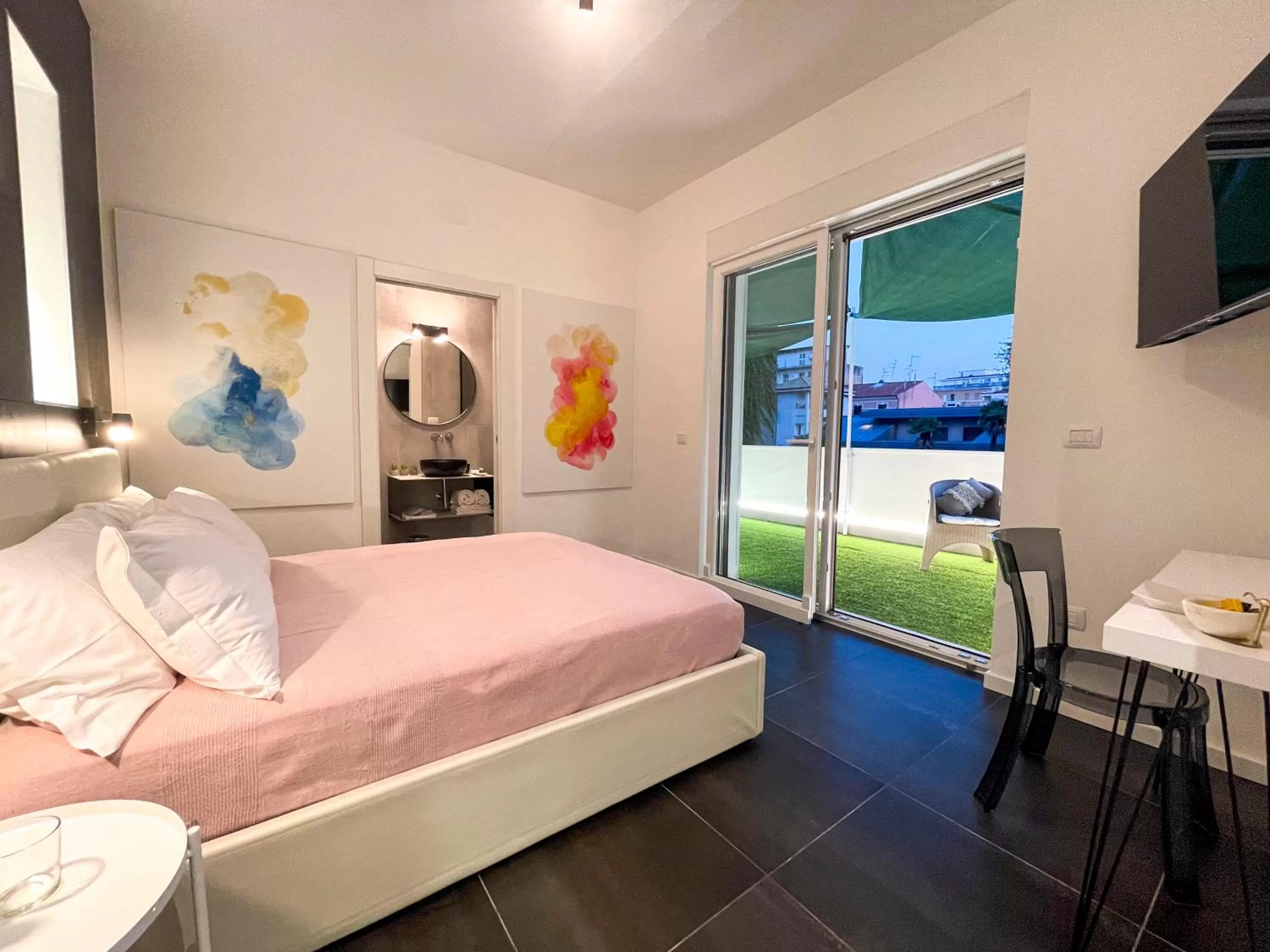 TV and multimedia, Bed in Enjoy Living