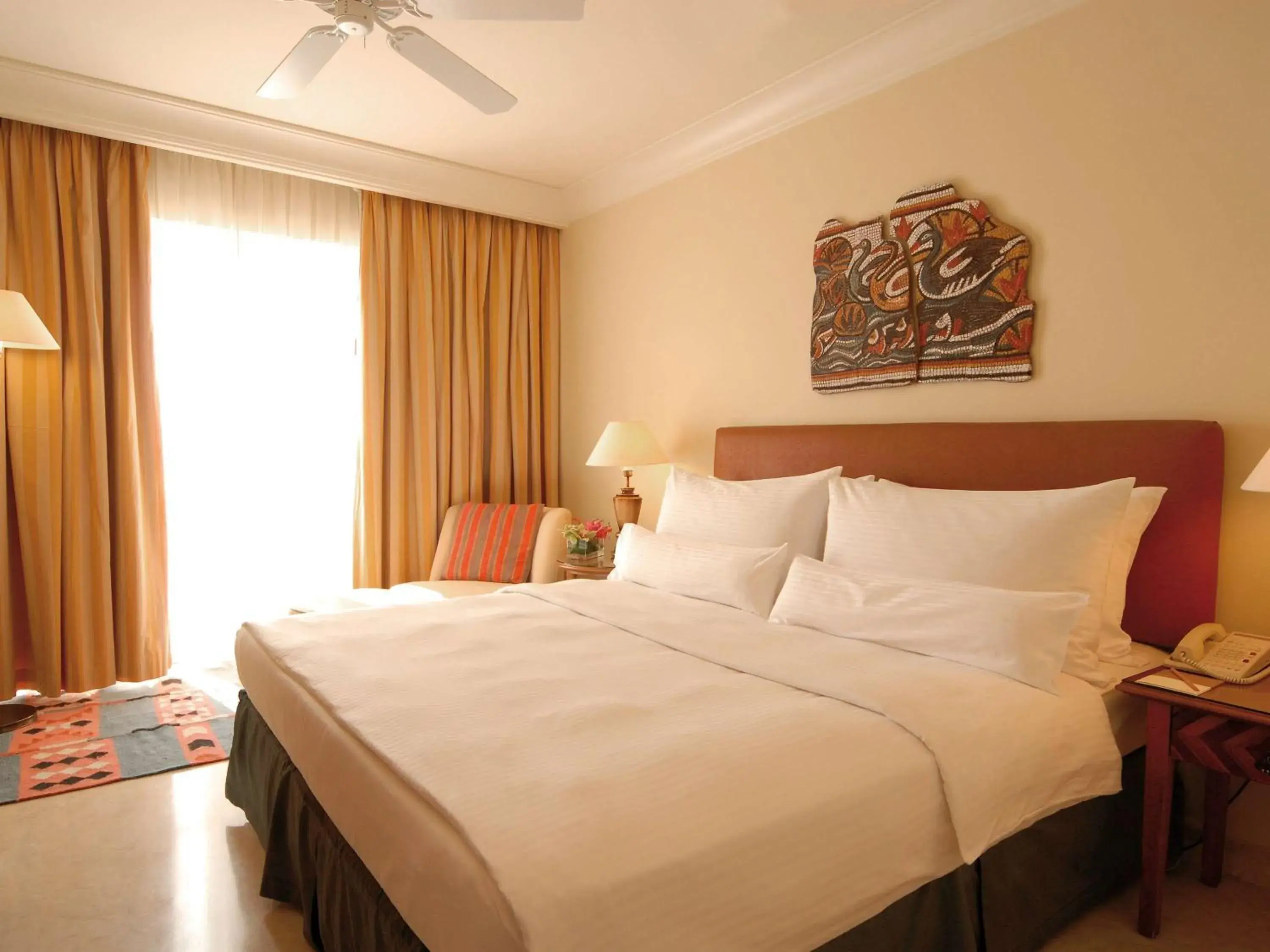 Photo of the whole room, Bed in Movenpick Resort & Residences Aqaba