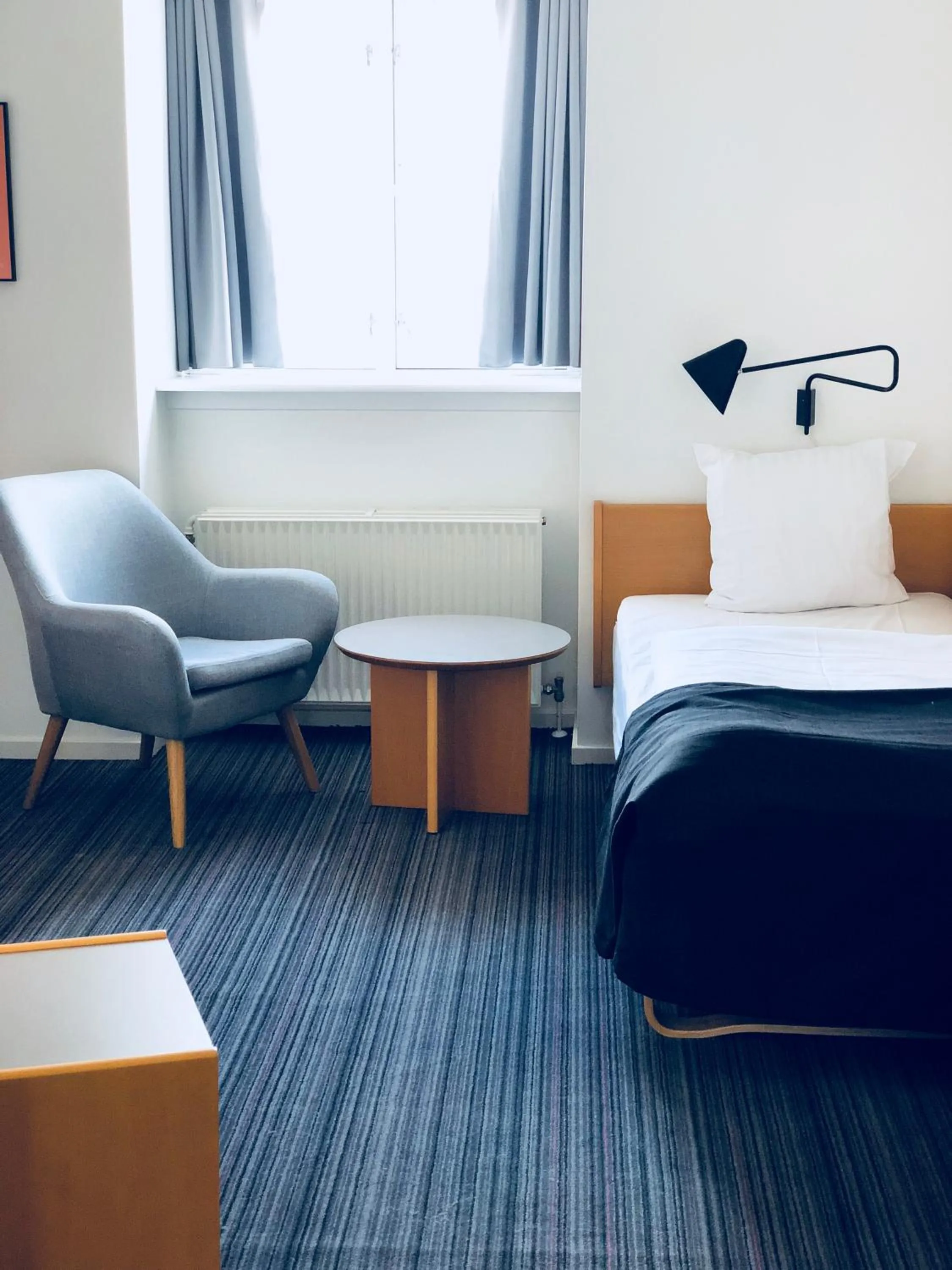 Photo of the whole room, Bed in Hotel Garni